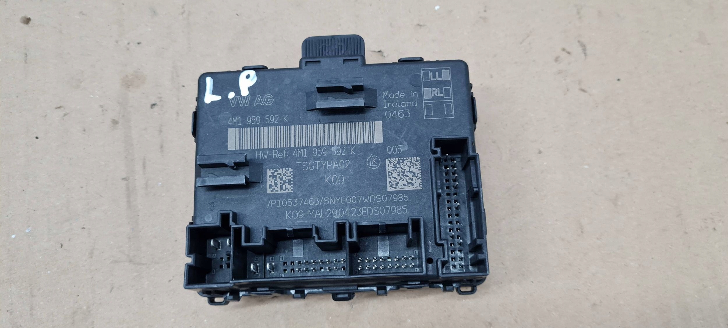 A6 C8 4K module control unit door front 4M1959592K A7 4K Q8 4M Q7