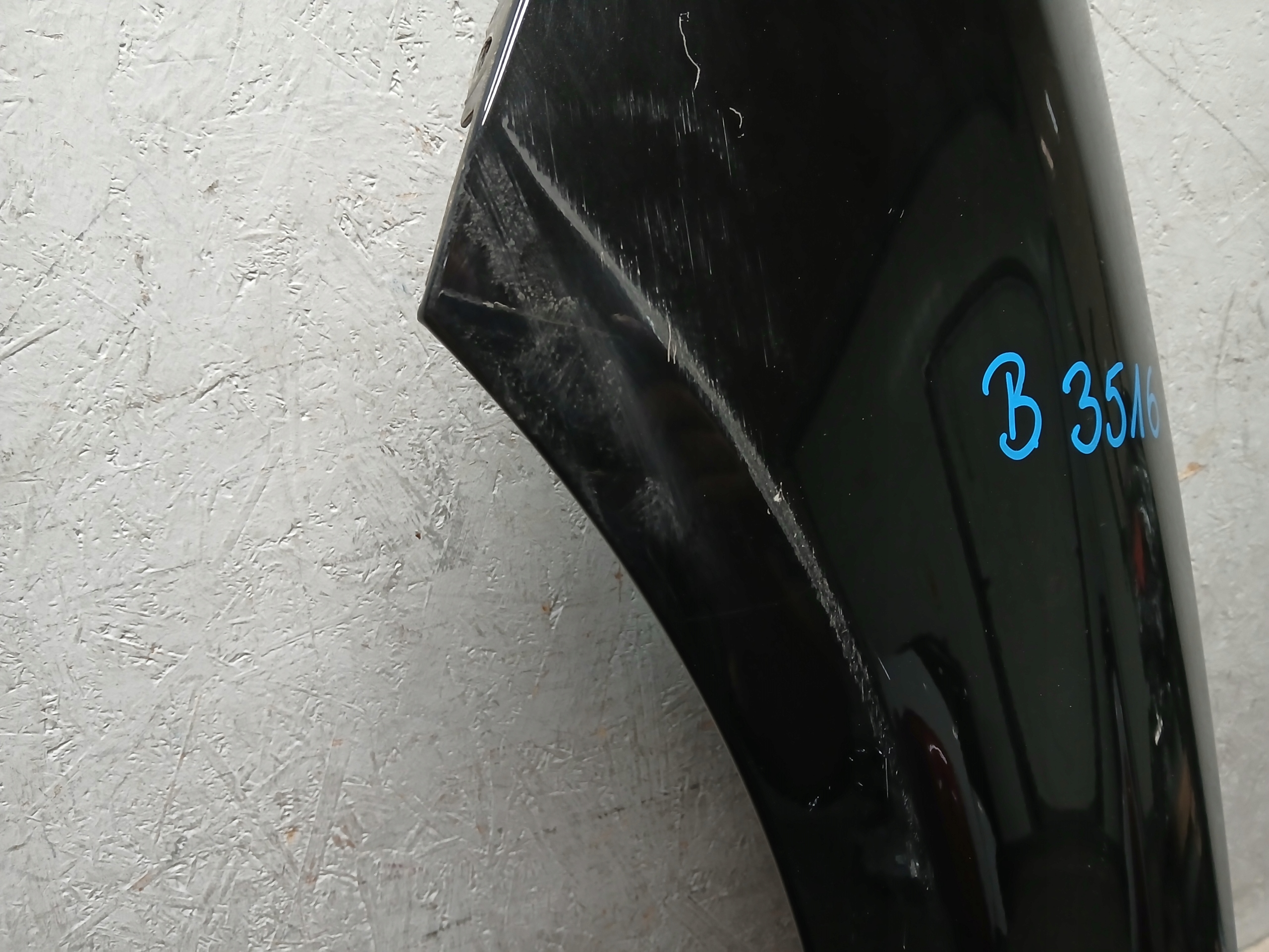 fender front left MERCEDES B KLASA W246 A246