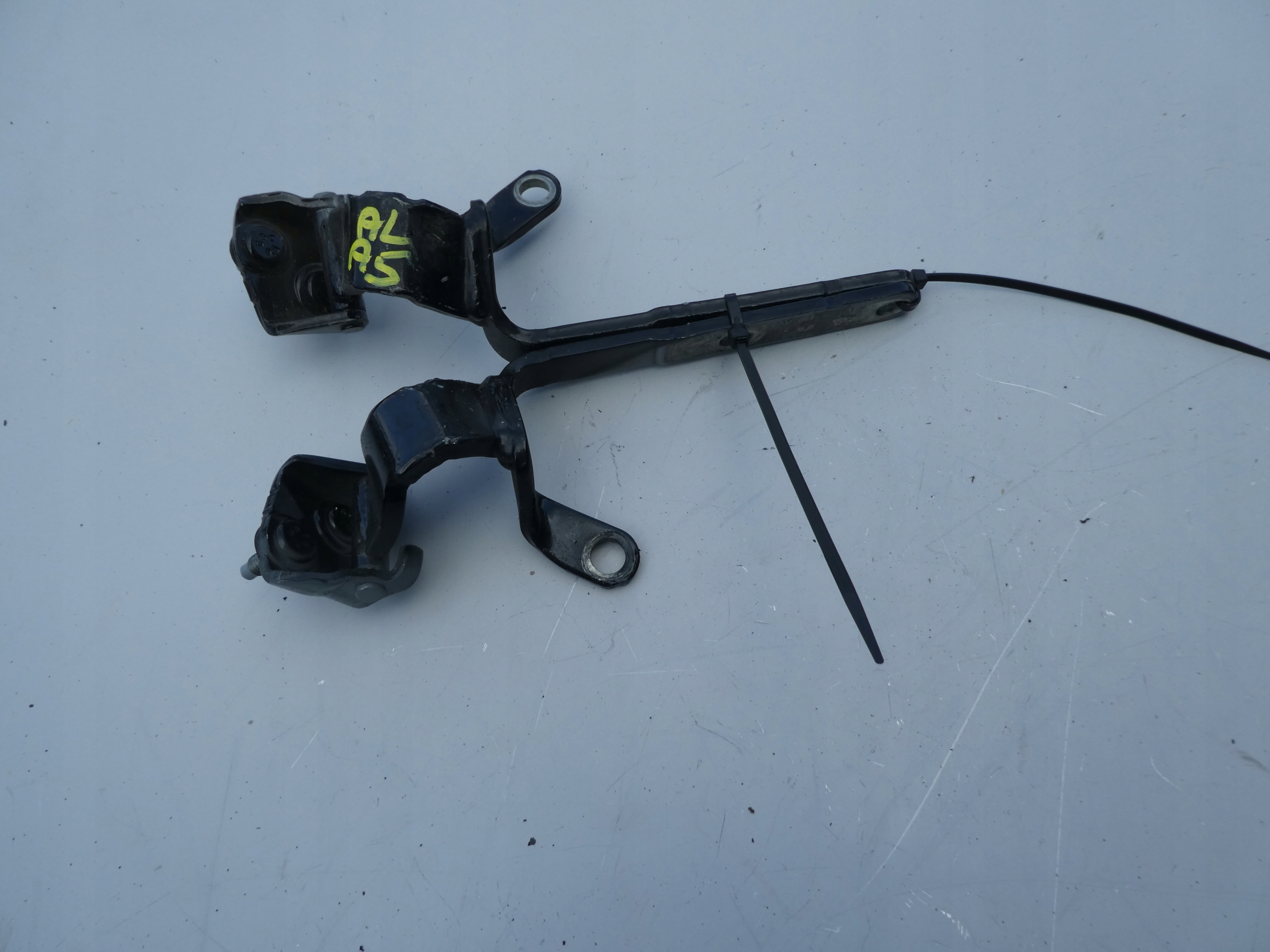 hinge bonnet rear part right AUDI A5 8T8827300