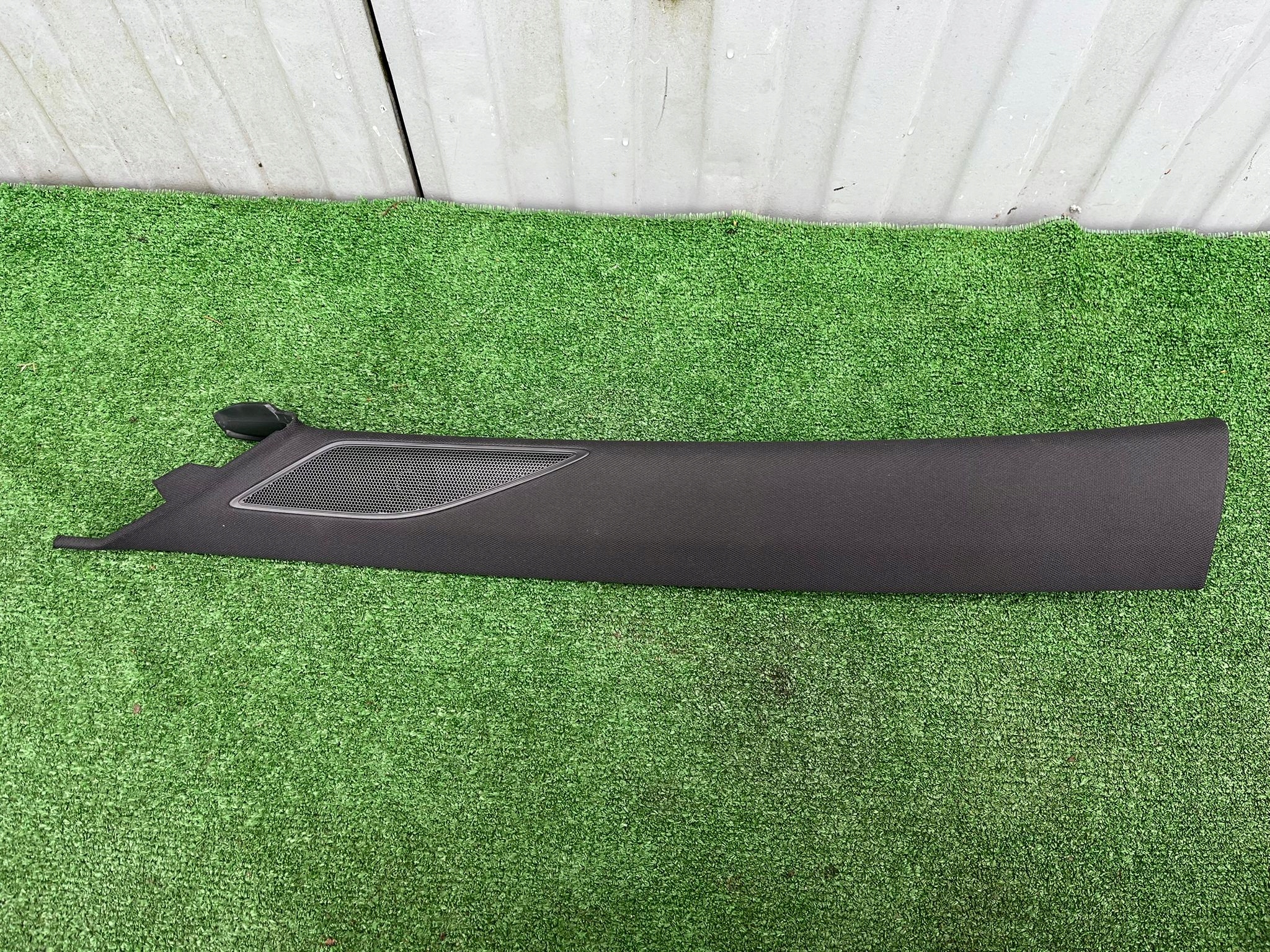 VW GOLF VII GTI OSŁONA SŁUPKA LEWA 5G0867233 R/Q/C/T