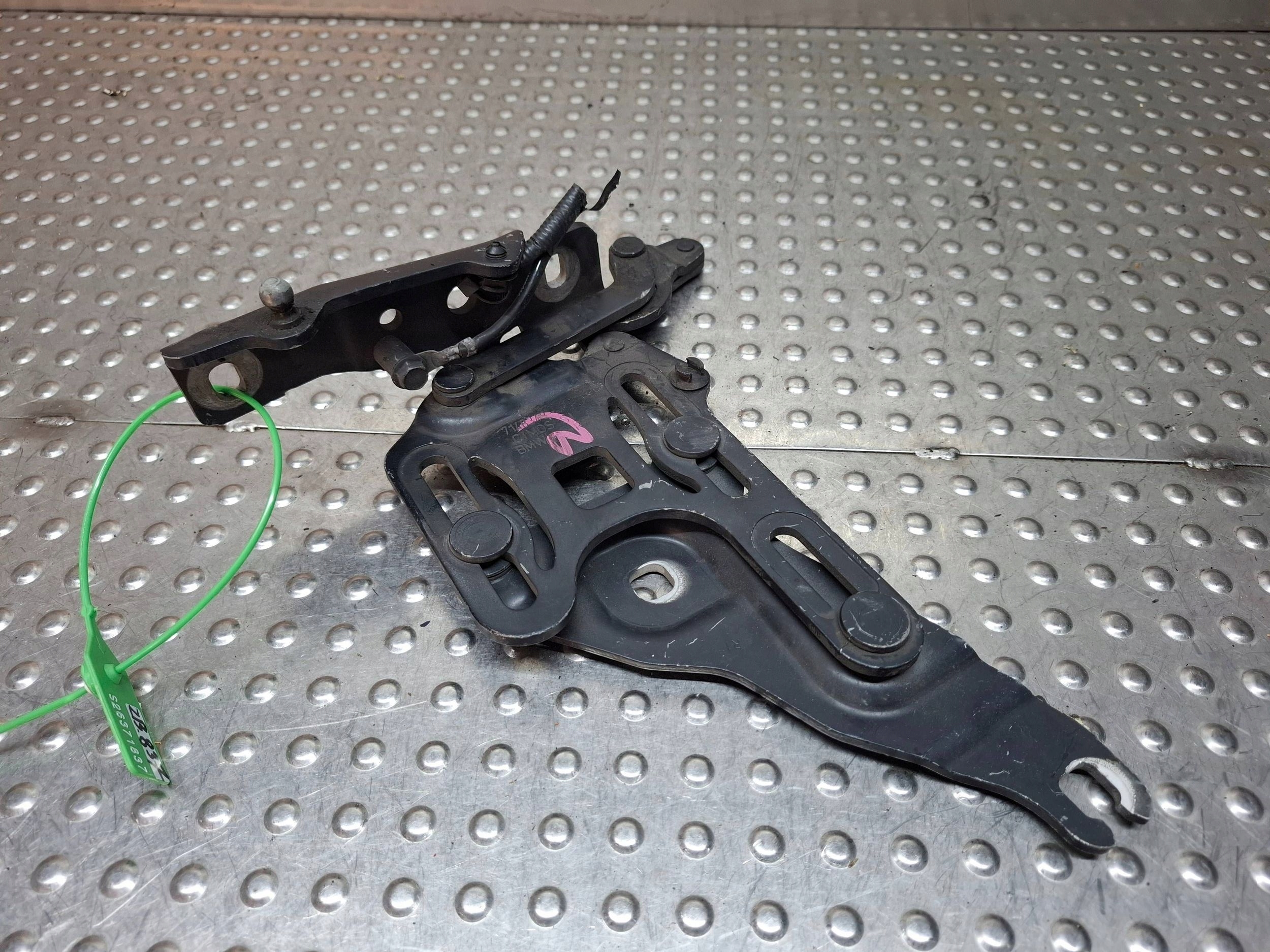 hinge bonnets right front 7148348 BMW X5 E70 X6 E71