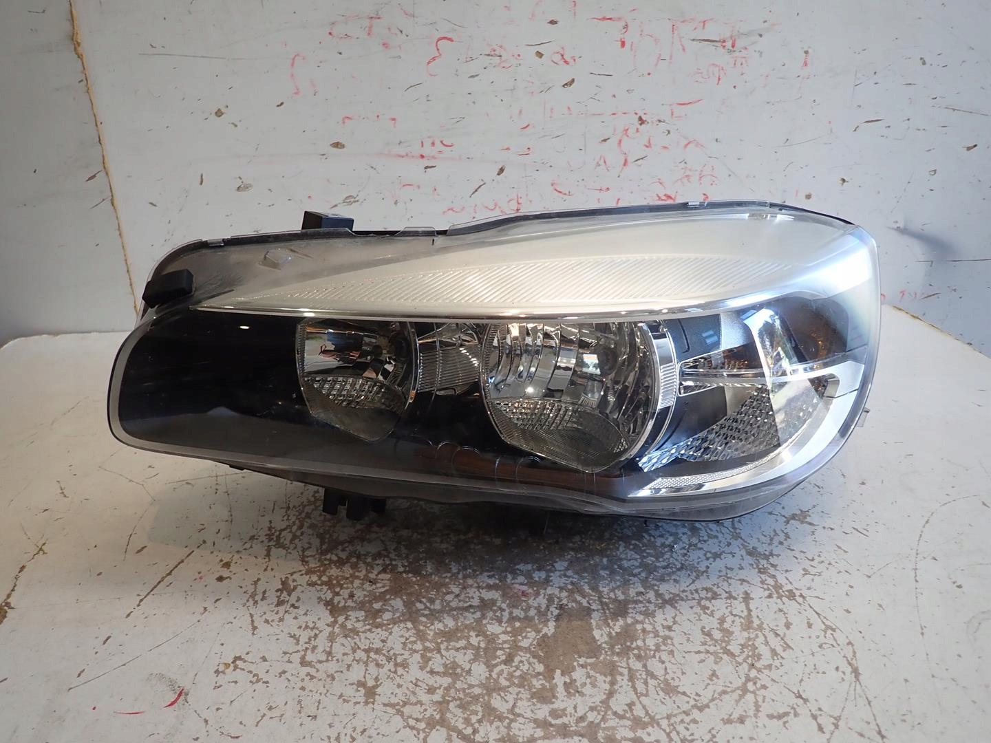 light front front left BMW 2 F45 F46 2014- 7422573-01