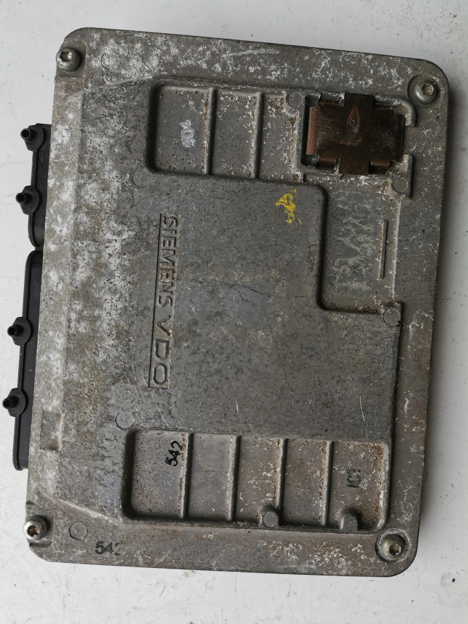 VW FOX 1.2B 5WP4050404 03D906023B Computer ECU