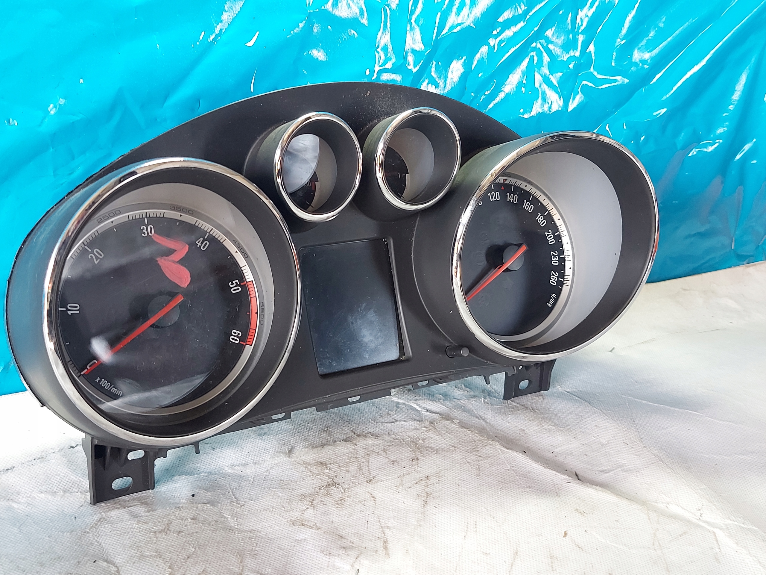 dials clock OPEL INSIGNIA A 2.0 CDTI 13333344