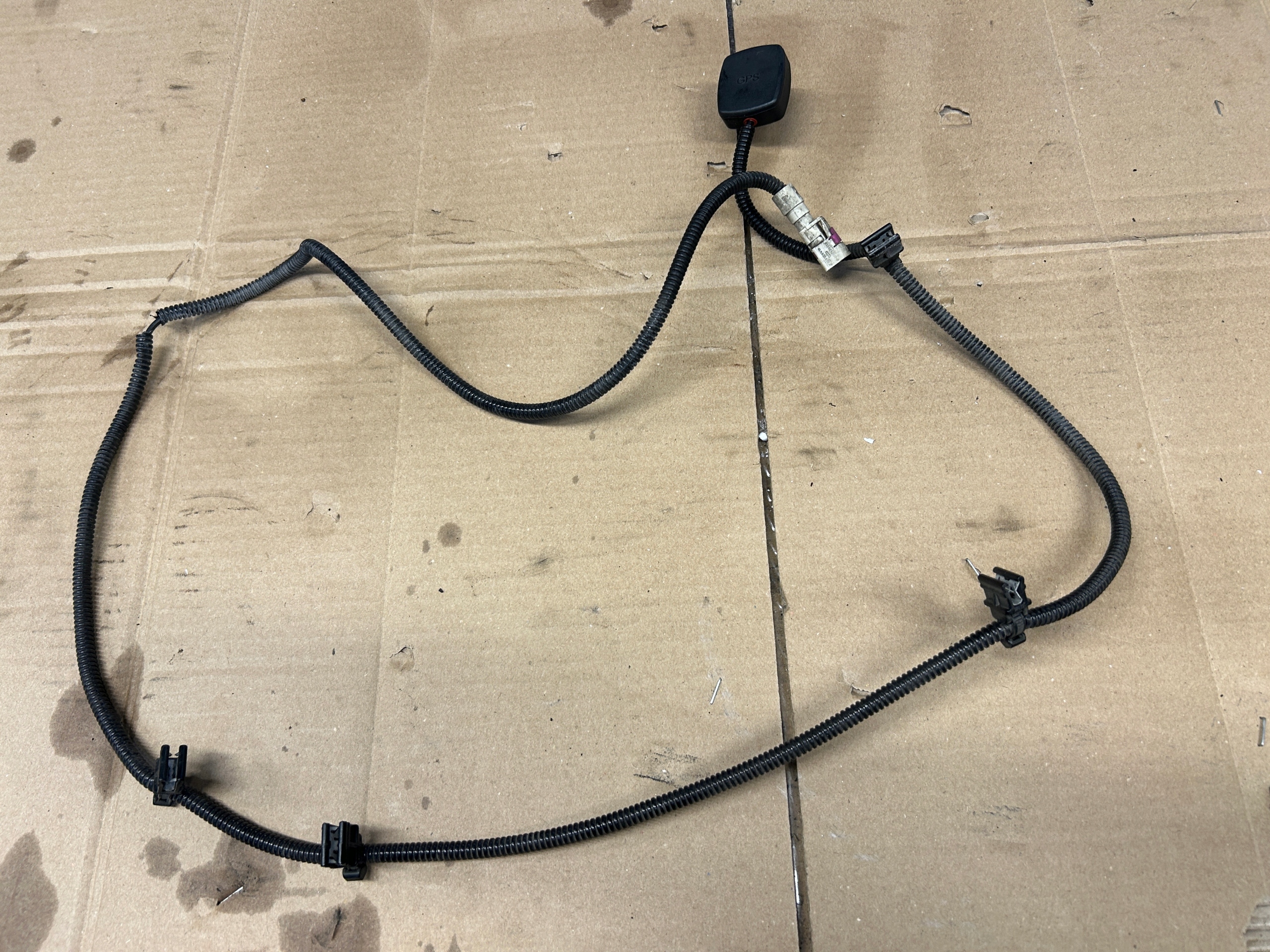 PORSCHE CAYENNE II 7P Antenne GPS