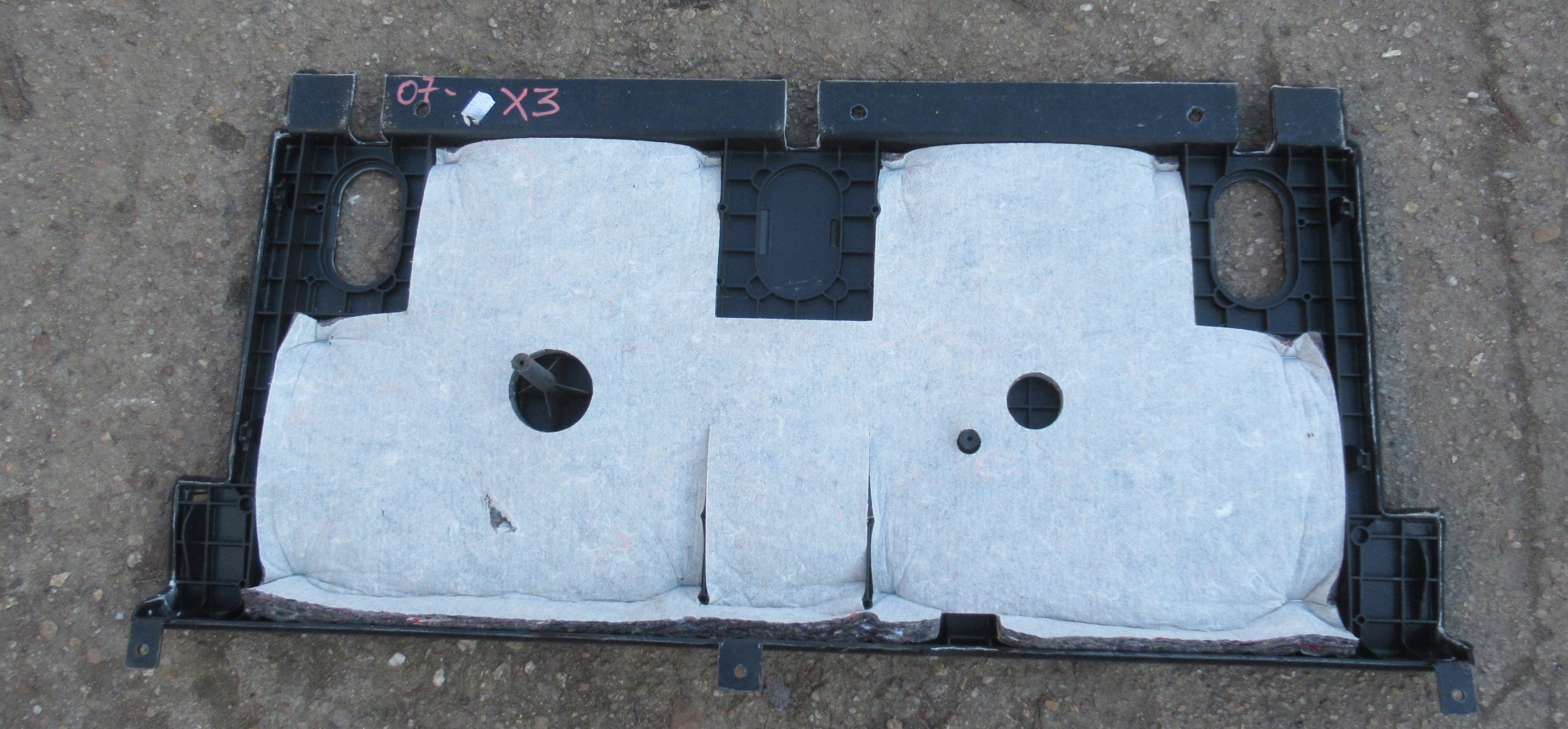 BMW X3 E83 07R carpet mats boot