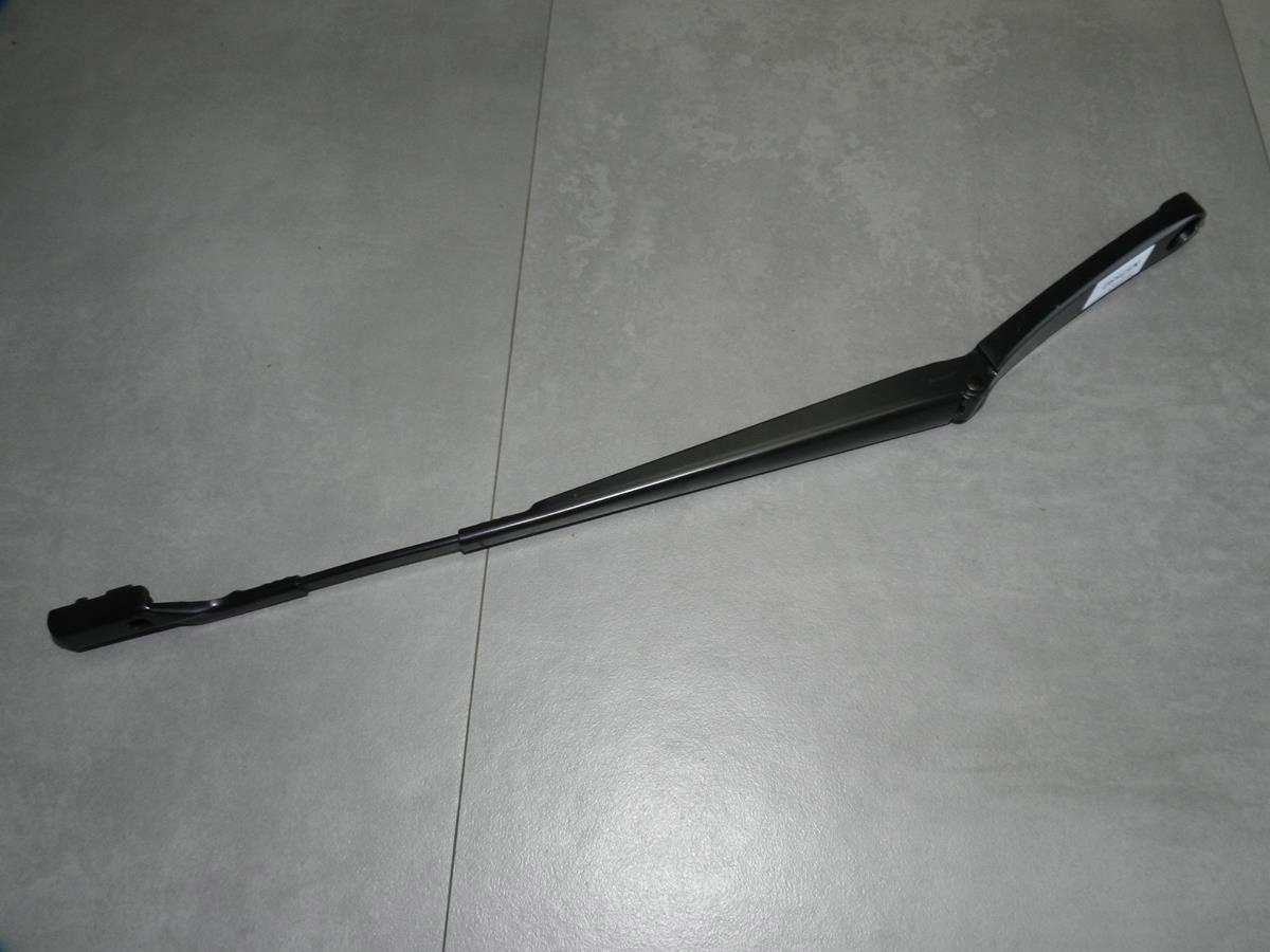 SEAT ARONA wiper arm left 6F1955409
