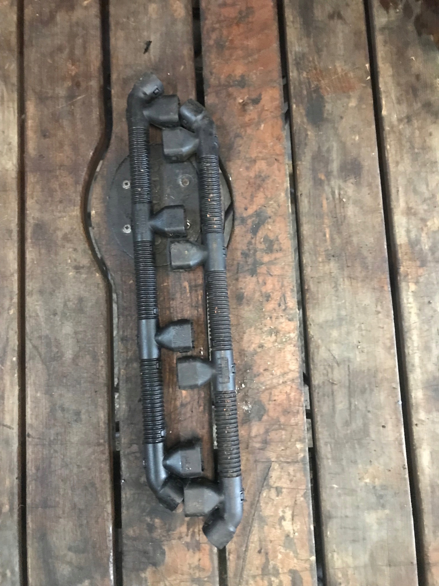 AUDI A6 C6 4 2 OBUDOWA INSTALACJI PRZEWODOW CEWEK