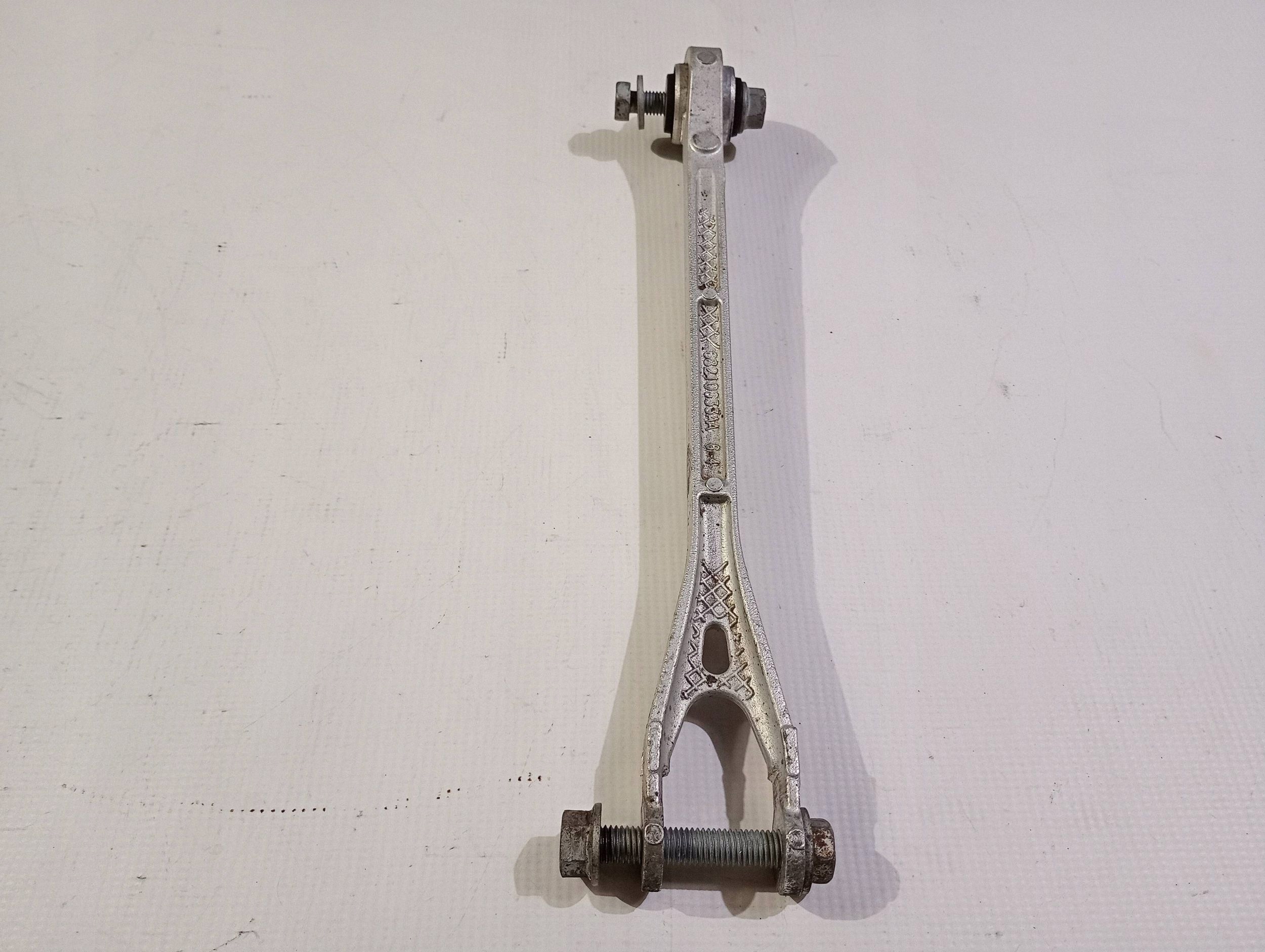 arm rear part rear right left Dodge Challenger Charger 2015