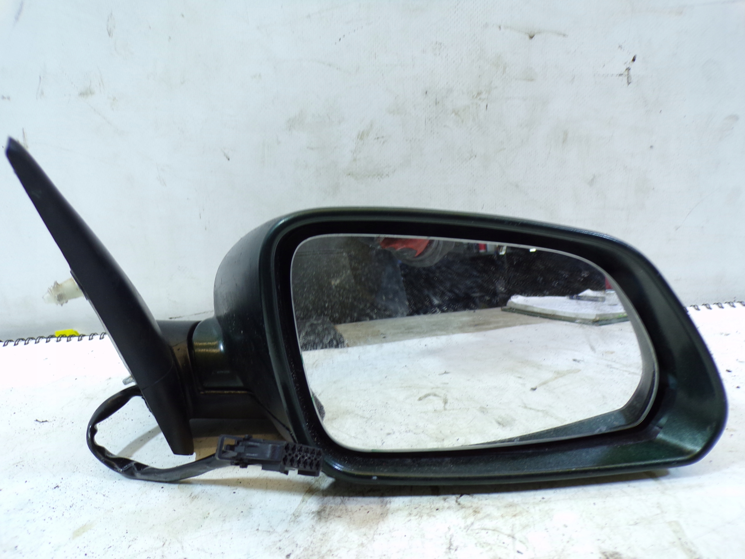 mirror right SKODA OCTAVIA 2 II 6PIN colour 9570