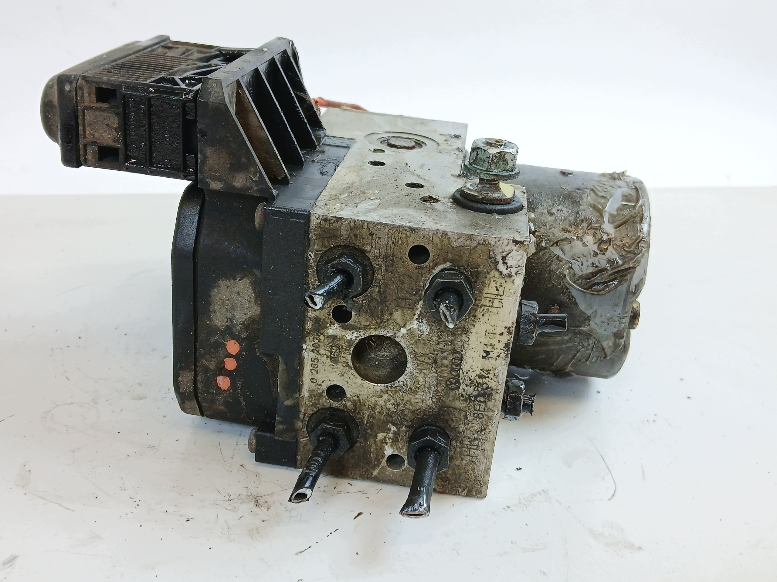 VW PASSAT B5 AUDI A6 C5 servo frein ABS 8E0614111T