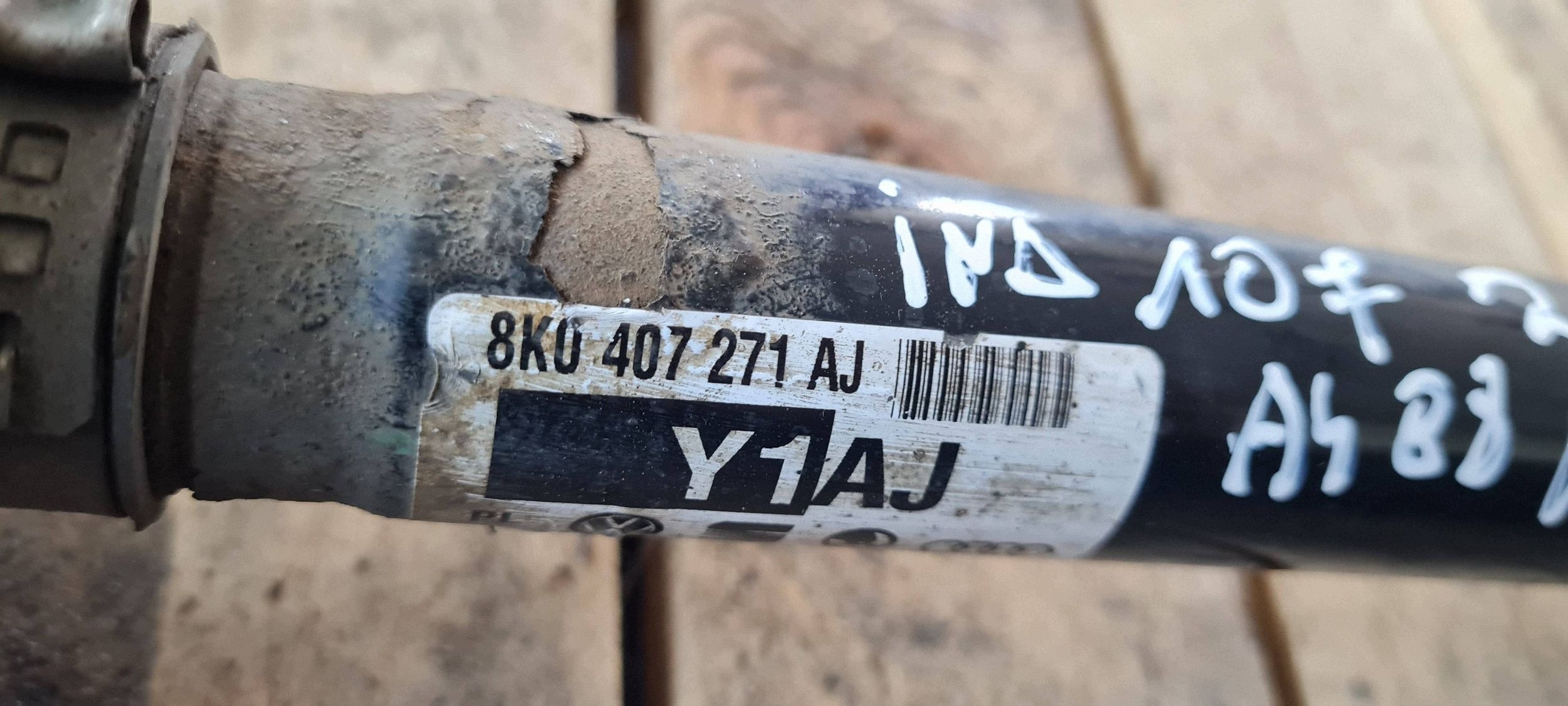 A4 B8 LIFT semi-axis semi-axis left right front 8K0407271AJ A5 8T LIFT