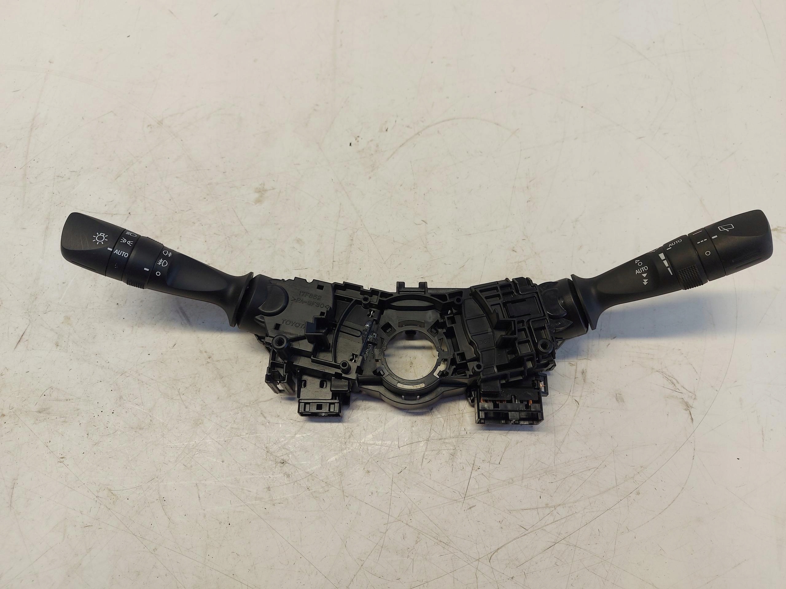TOYOTA CHR DEVIO LUCI TERGICRISTALLO TERGI