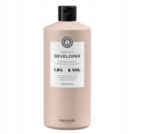 Developer DEWELOPER 1.8% 6VOL HYDROGEN NADTLENEK DO WŁOSÓW MARIA NILA 750ML