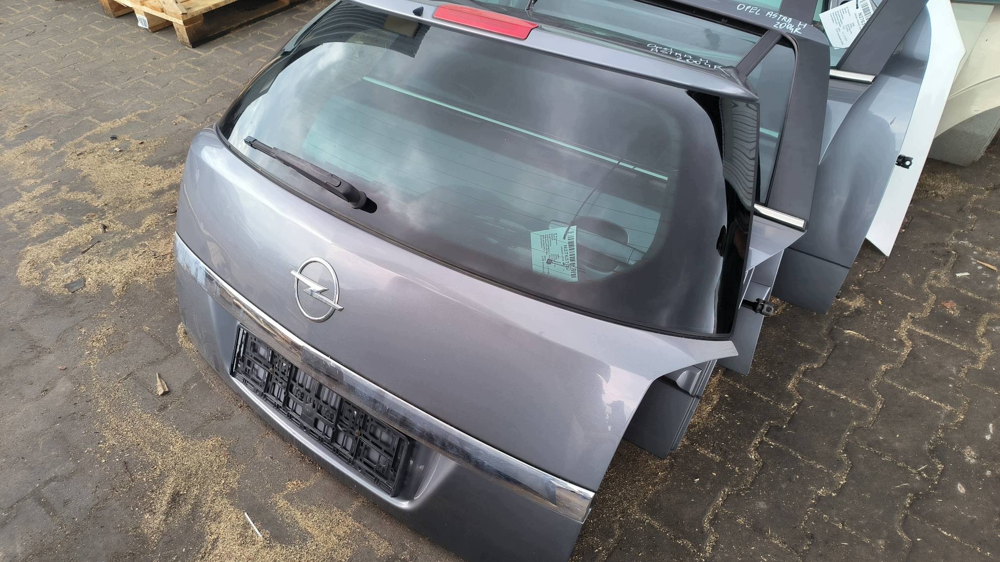 trunk door boot OPEL ASTRA H III KOMBI