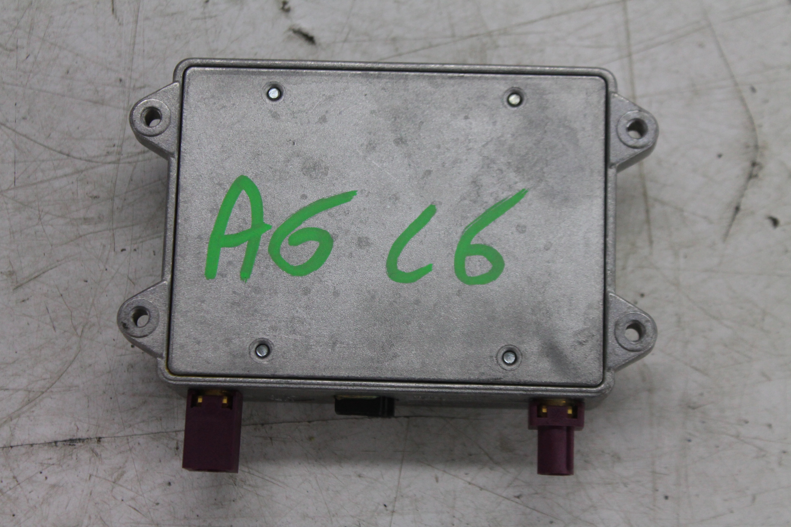 amplifier ANTENY 8E0035456D AUDI A6 C6 04-11