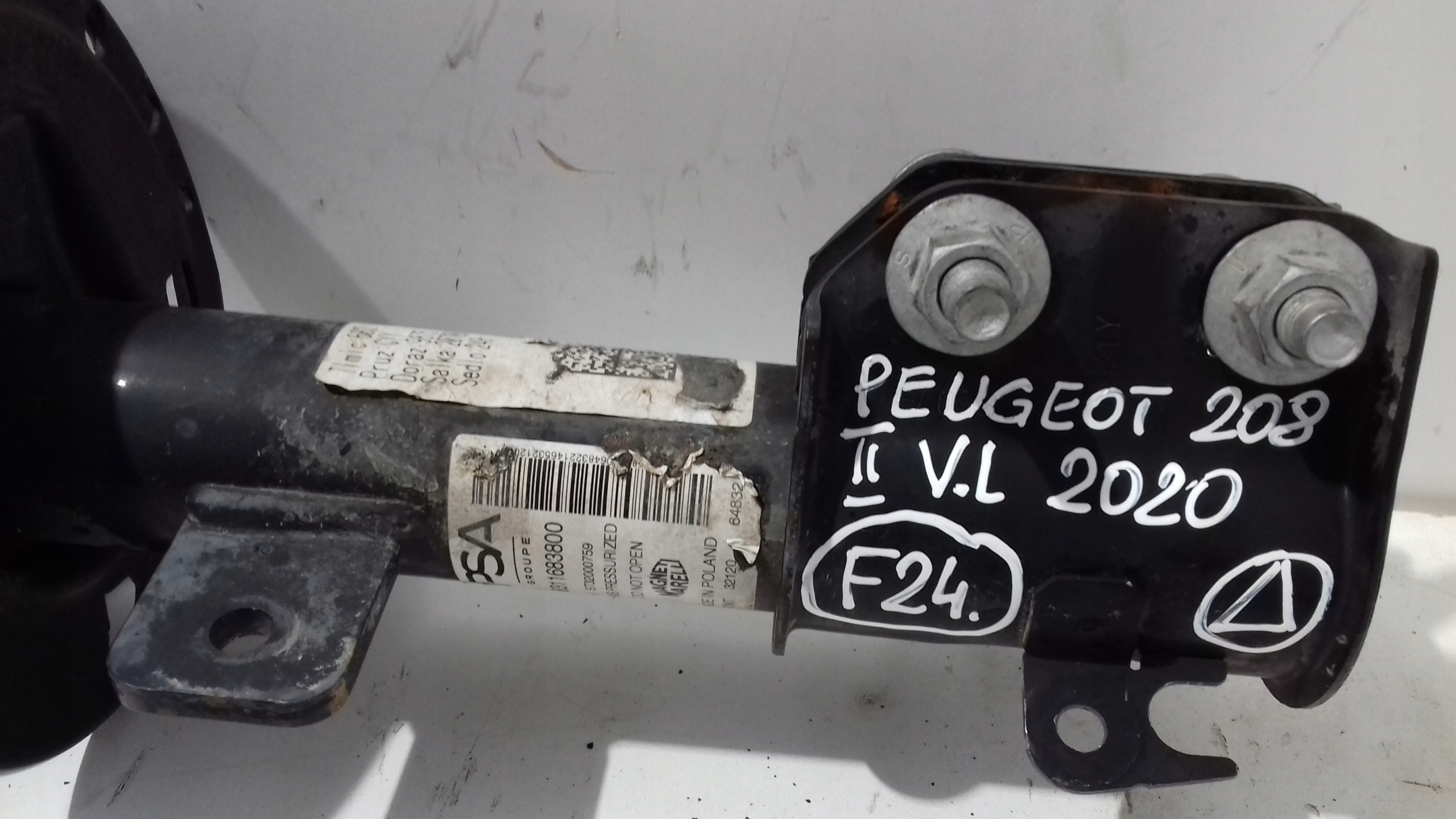 PEUGEOT 208 II shock absorber left front McPherson 98311683800
