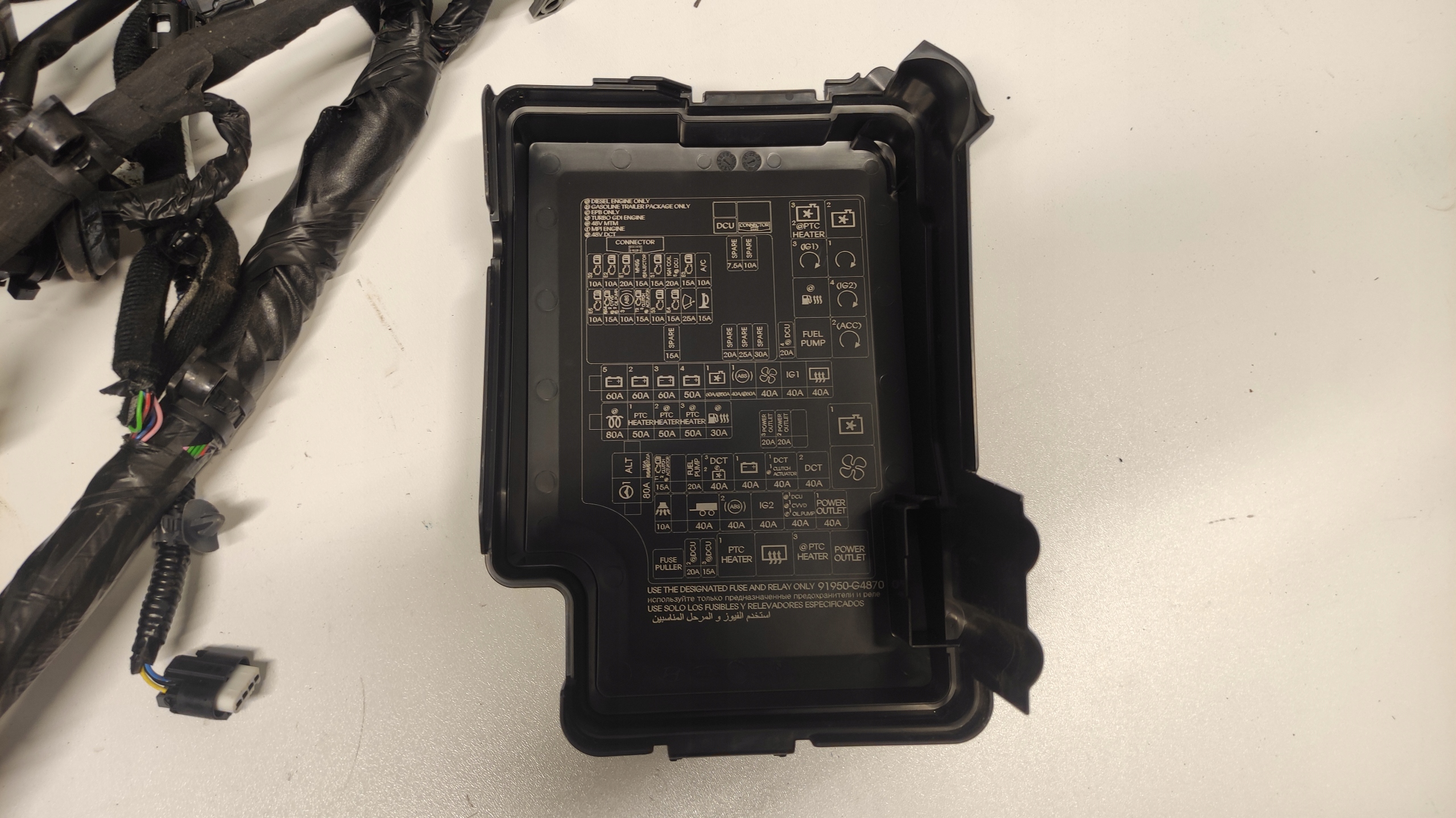 PUSZKA BEZPIECZNIKÓW INSTALACJA HYUNDAI I30 III LIFT 1.0 T-GDI G3LF 48V Typ samochodu Samochody osobowe