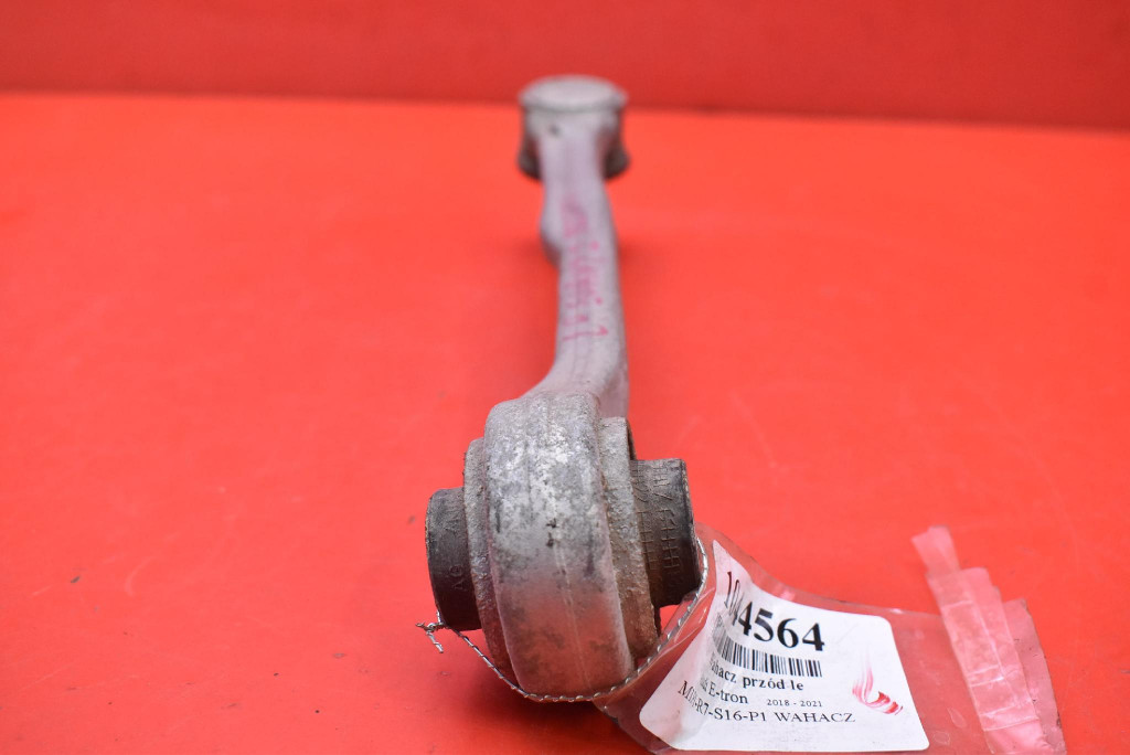 arm left front upper AUDI E-TRON 55 408 KM 18-21