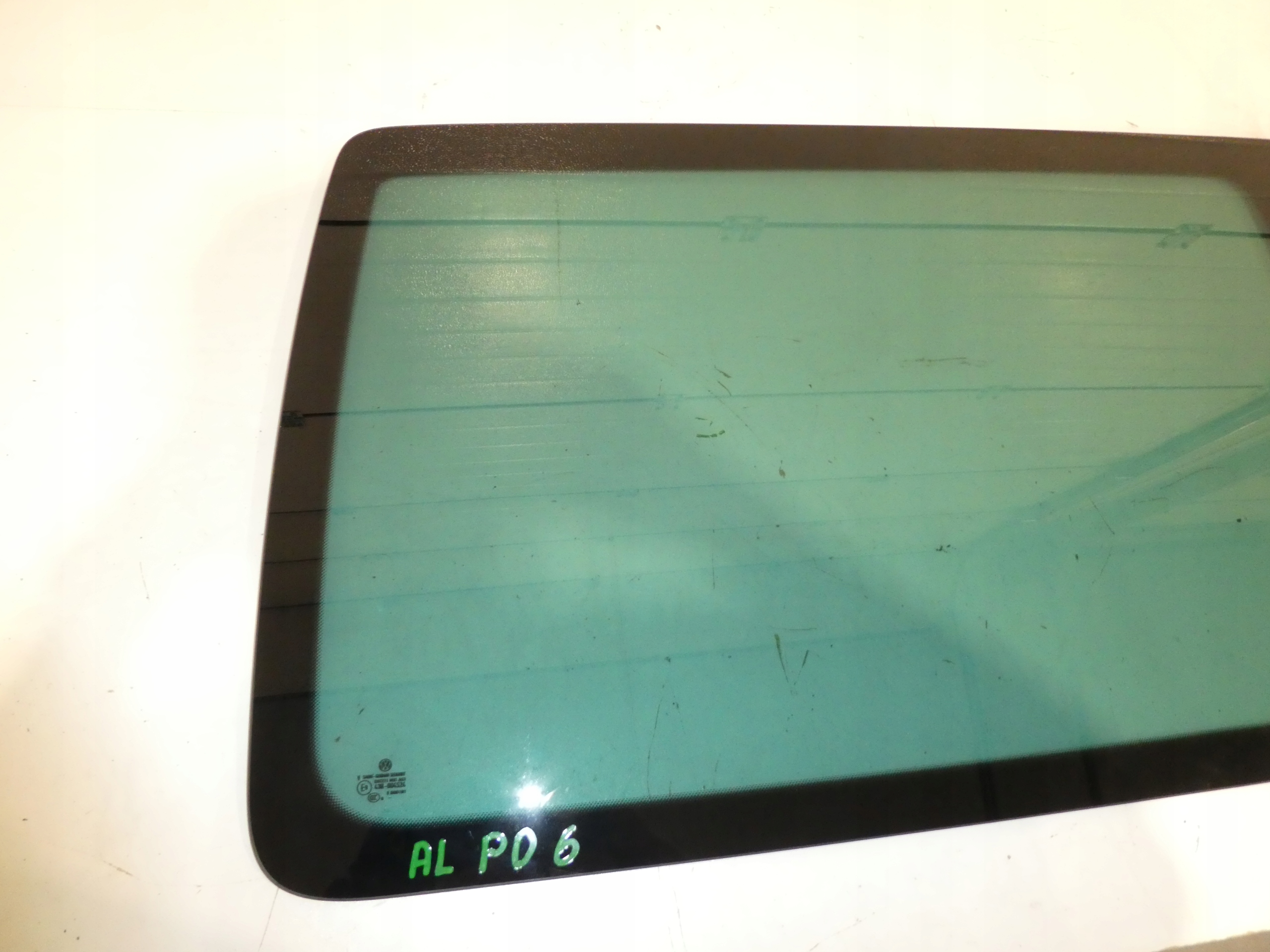 window side right rear part VW T6