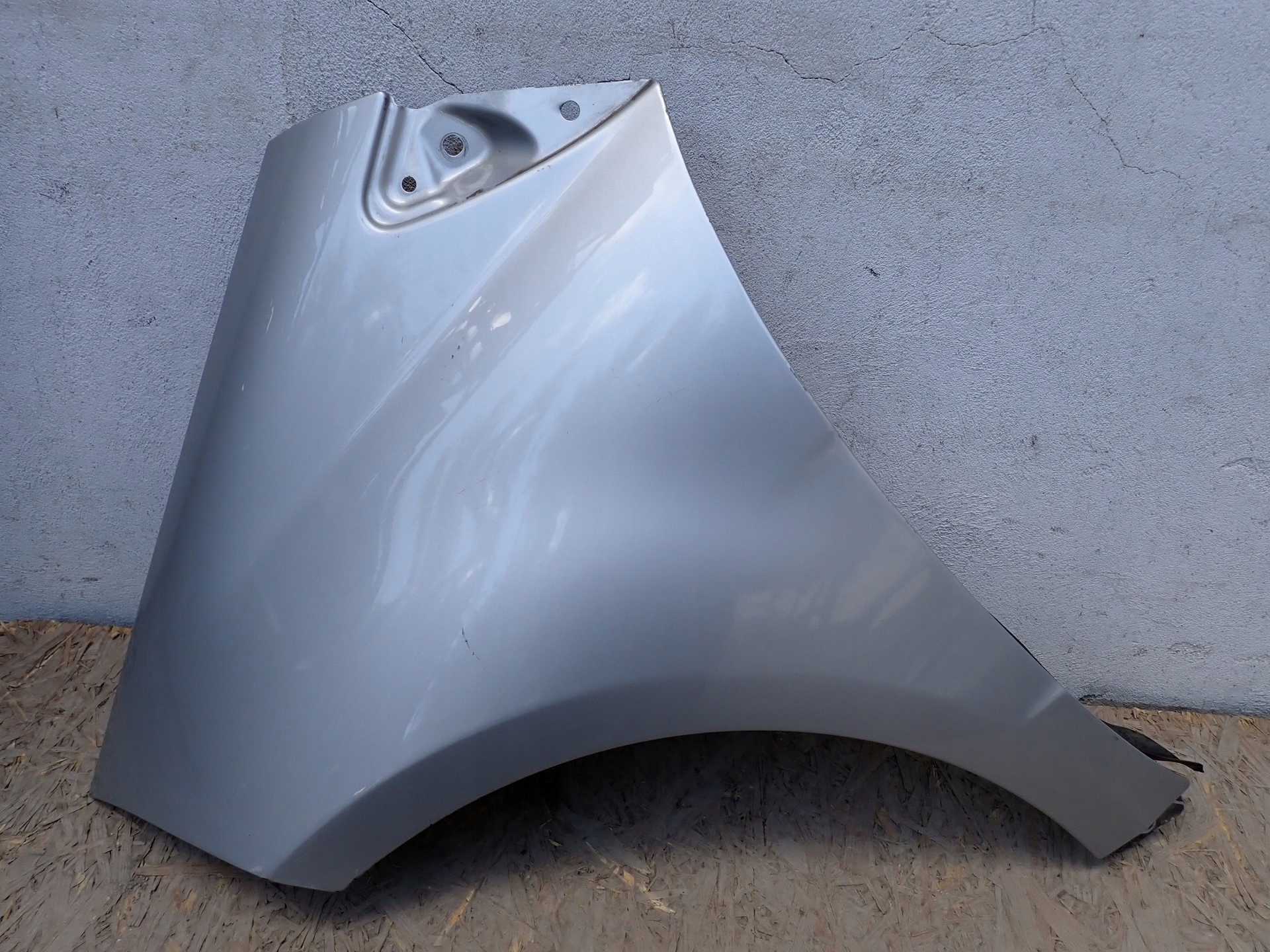 fender left front front MERCEDES A KLASA 169 2004-2012R