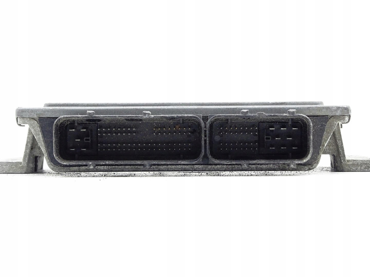 computer control unit of the engine ECU MINI COOPER R50 1.6 B 7562616