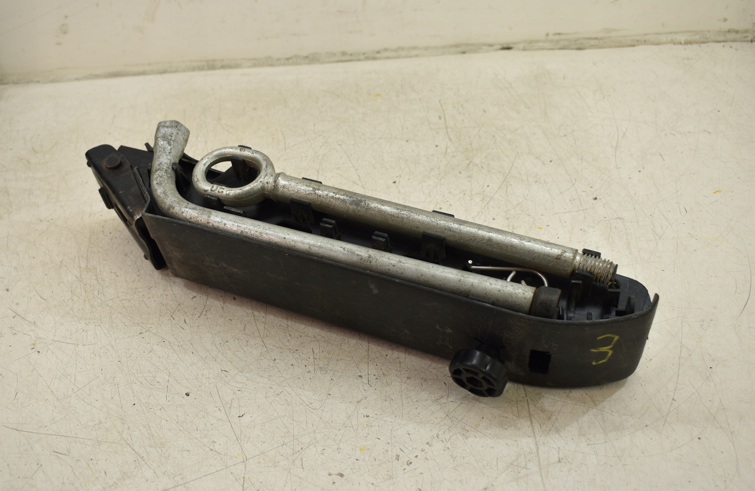 LEWAREK PODNOŚNIK KLUCZ ZESTAW VW TRANSPORTER T5