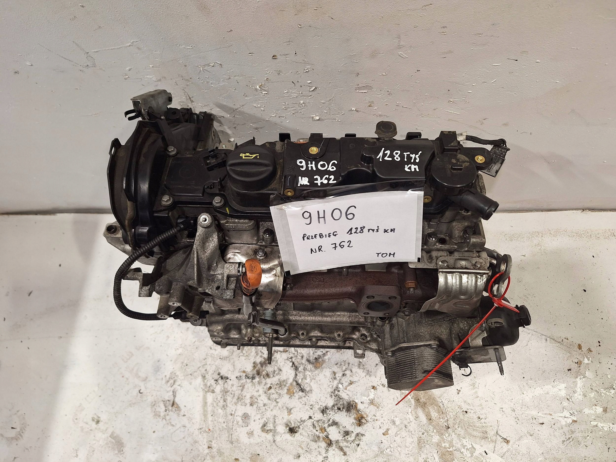 Двигатель 9H06 peugeot 308 II T9 1.6 13-
