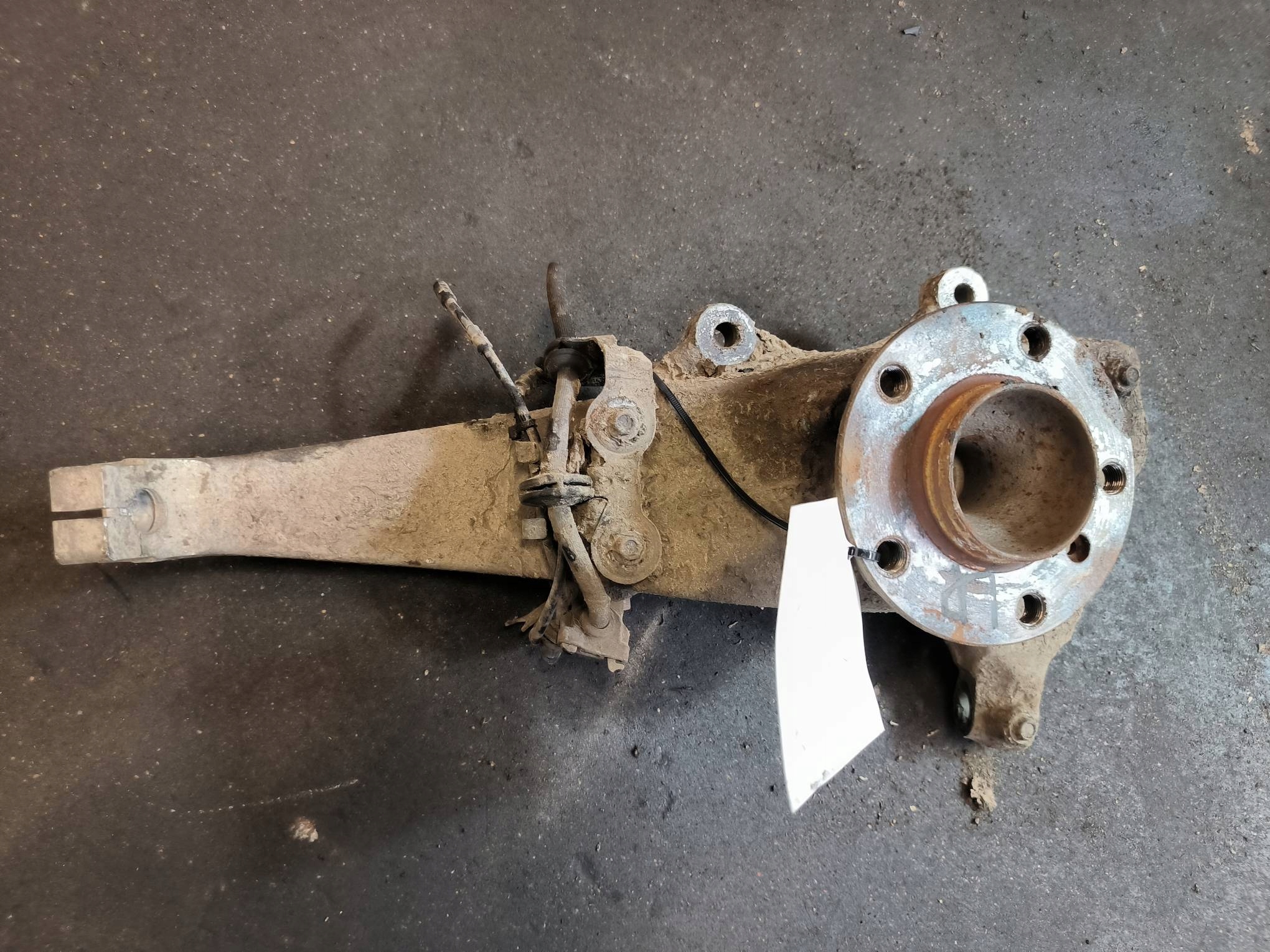 otoč levá předek 3.0 D BMW F01 730D