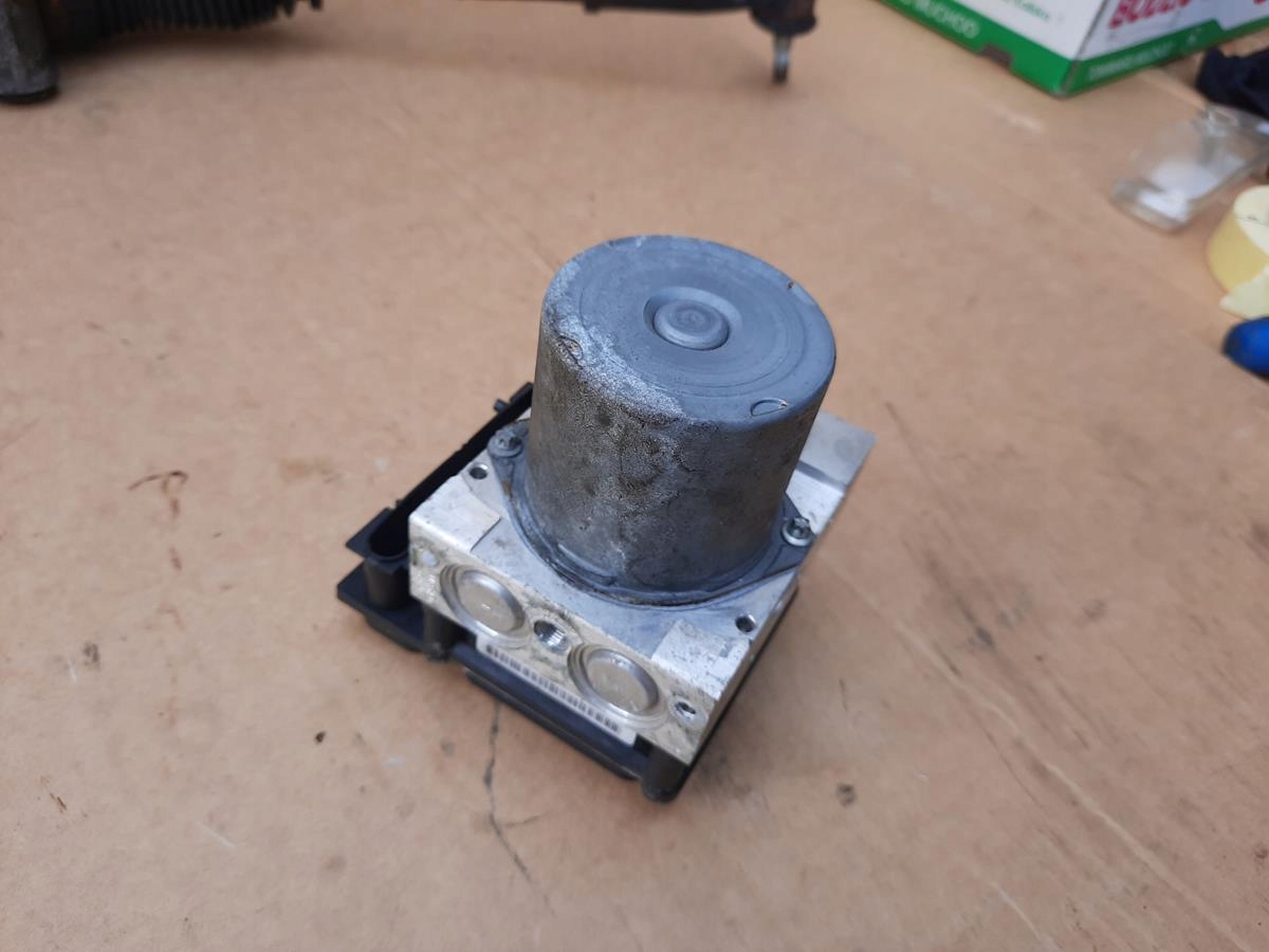 265950322 - Насос ABS Mercedes A w169 1.7