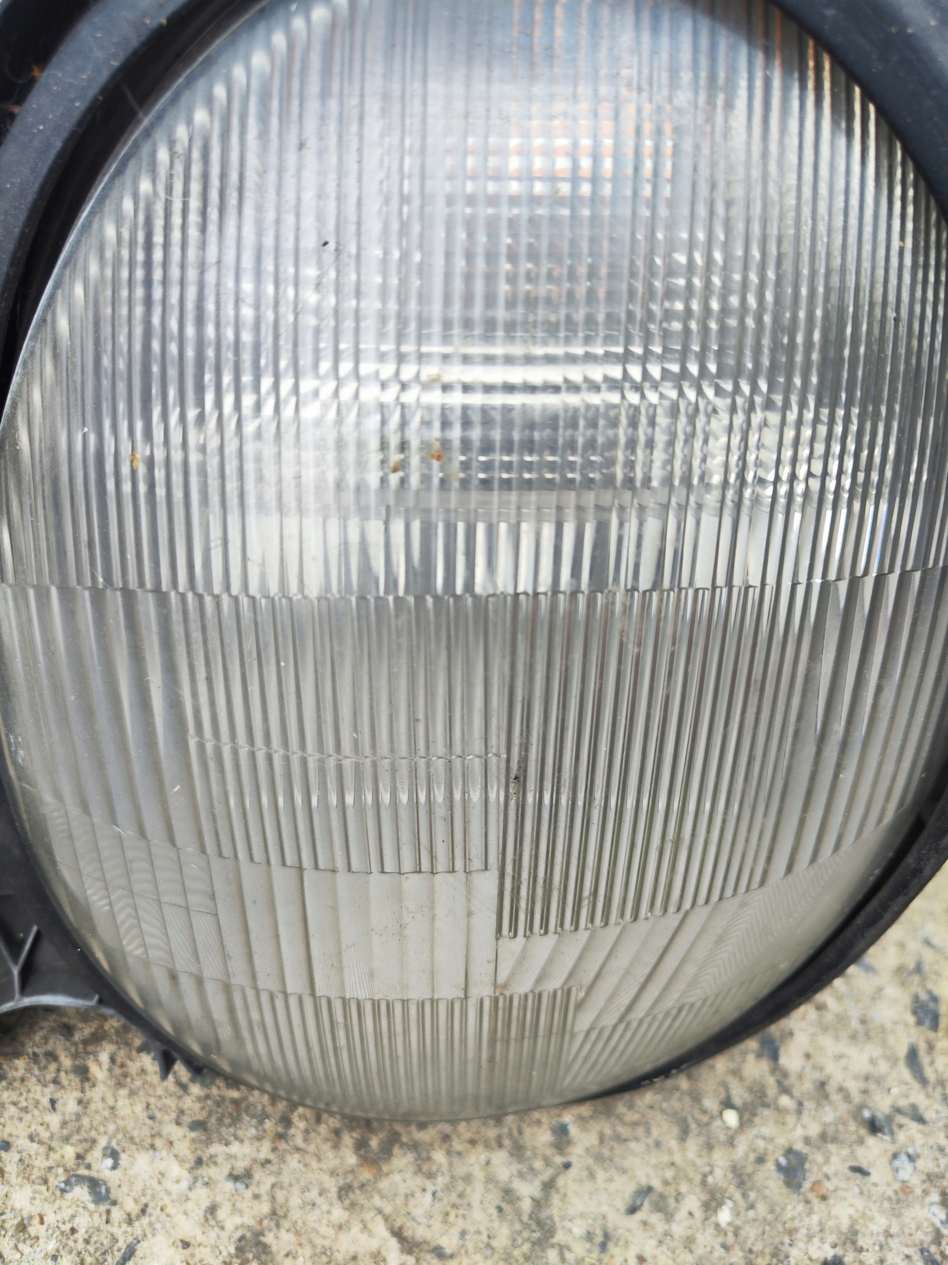 MERCEDES E-KLASA W210 REFLEKTOR left light front left front