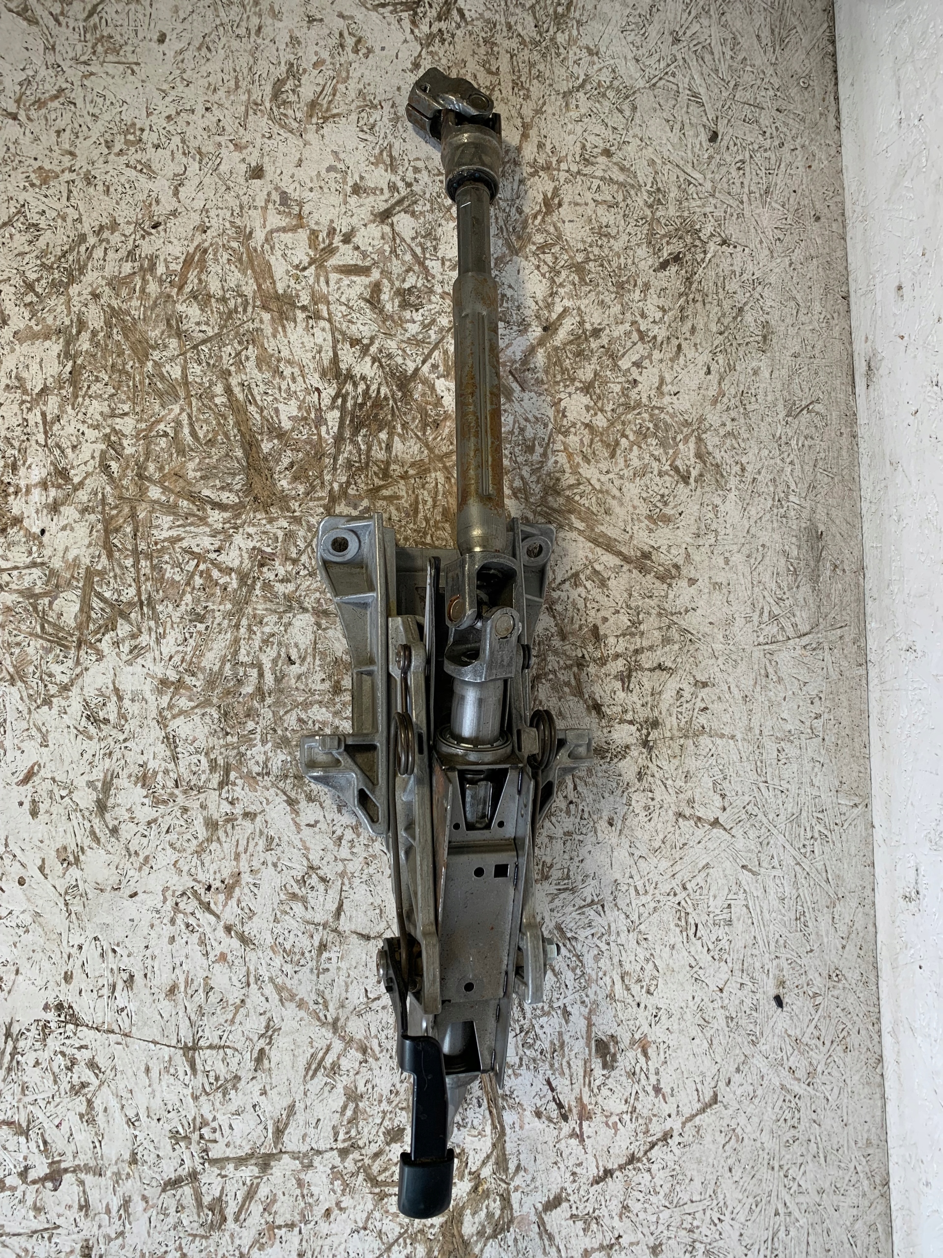 354136E972 - РУЛЬОВА КОЛОНКА RANGE ROVER EVOQUE