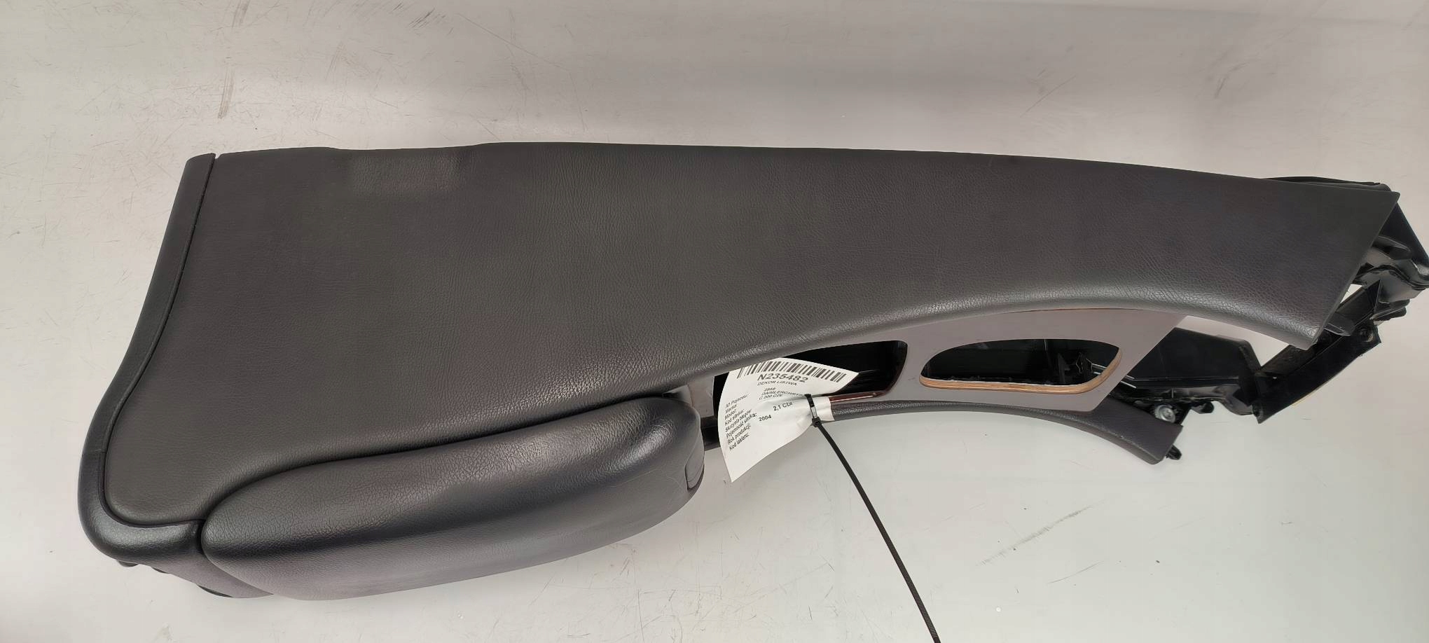 TUNEL Moyenne Mercedes-BENZ C-KLASA W203