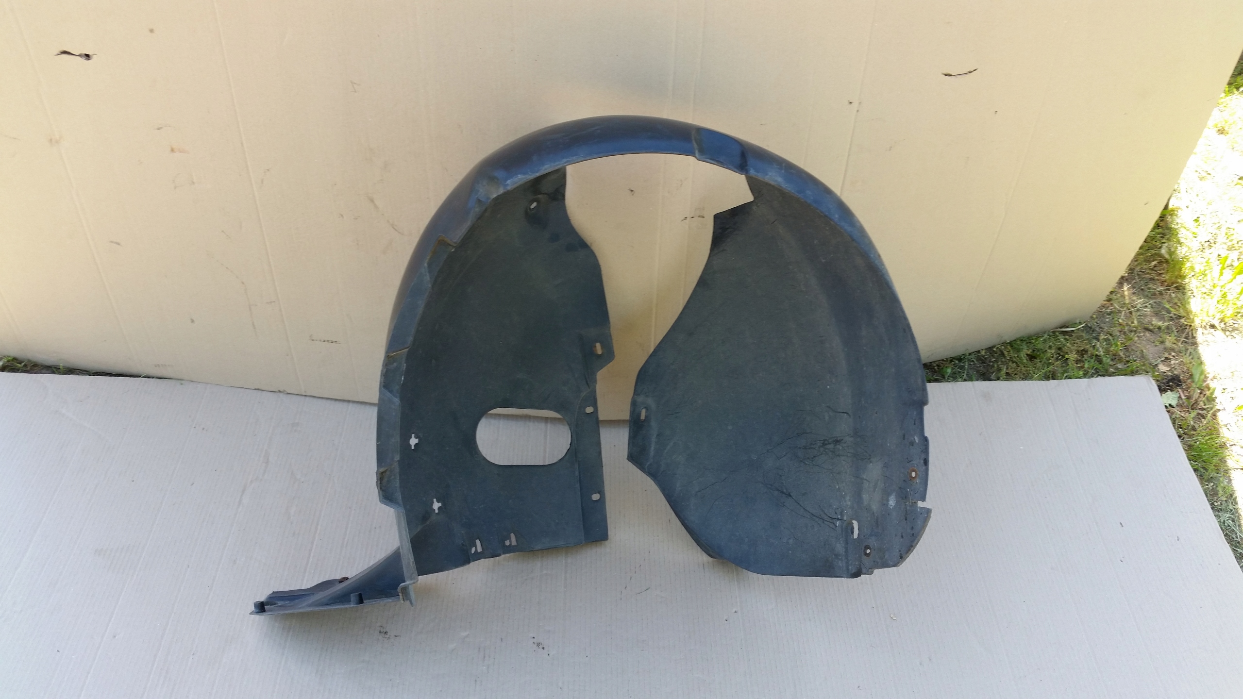 ПІДКРИЛЬНИК ЛІВИЙ ПЕРЕД SEAT ALTEA XLp0809957b