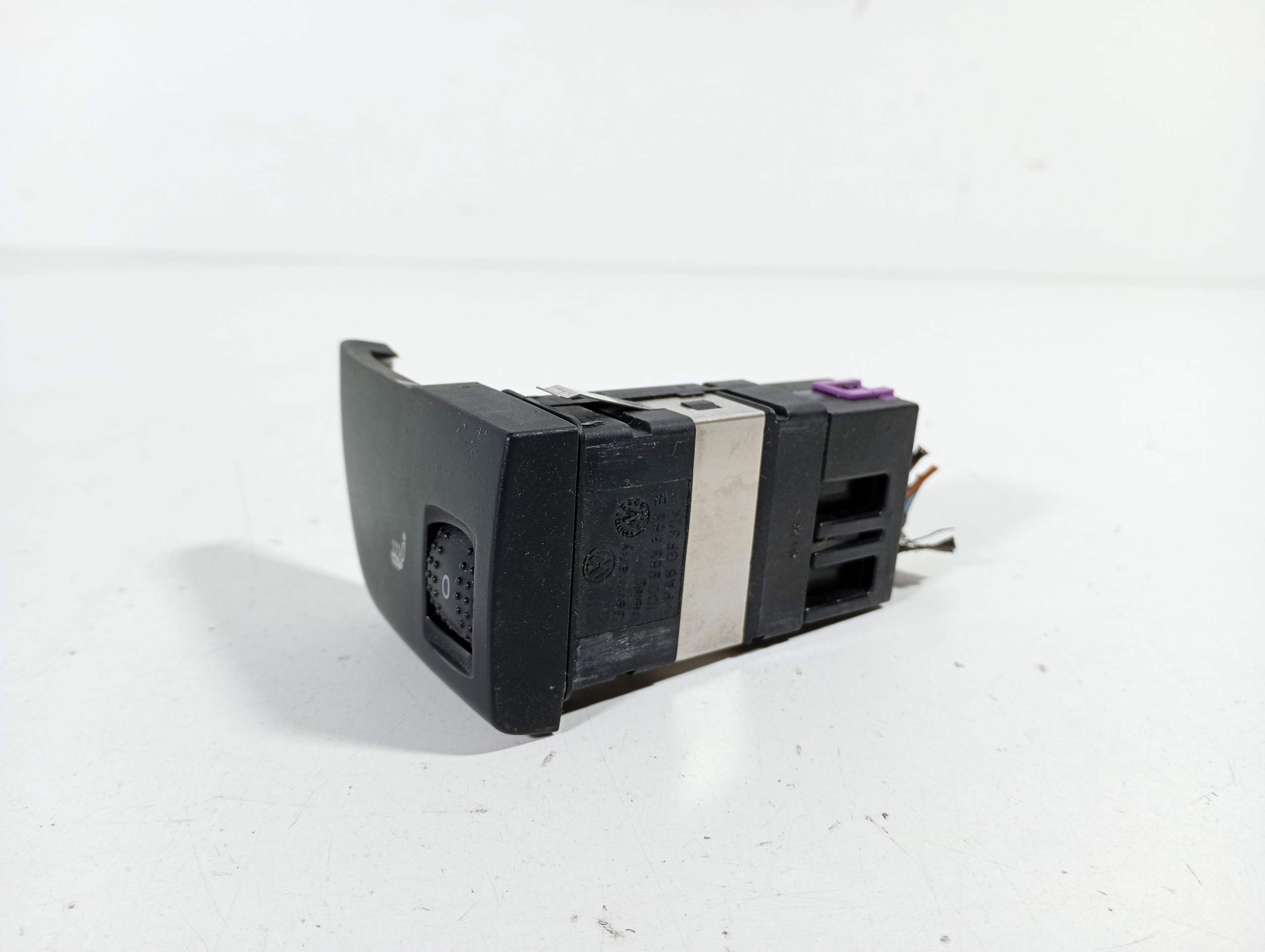 VW New Beetle 98-10 switch switch heating seat OE 1C0963563B