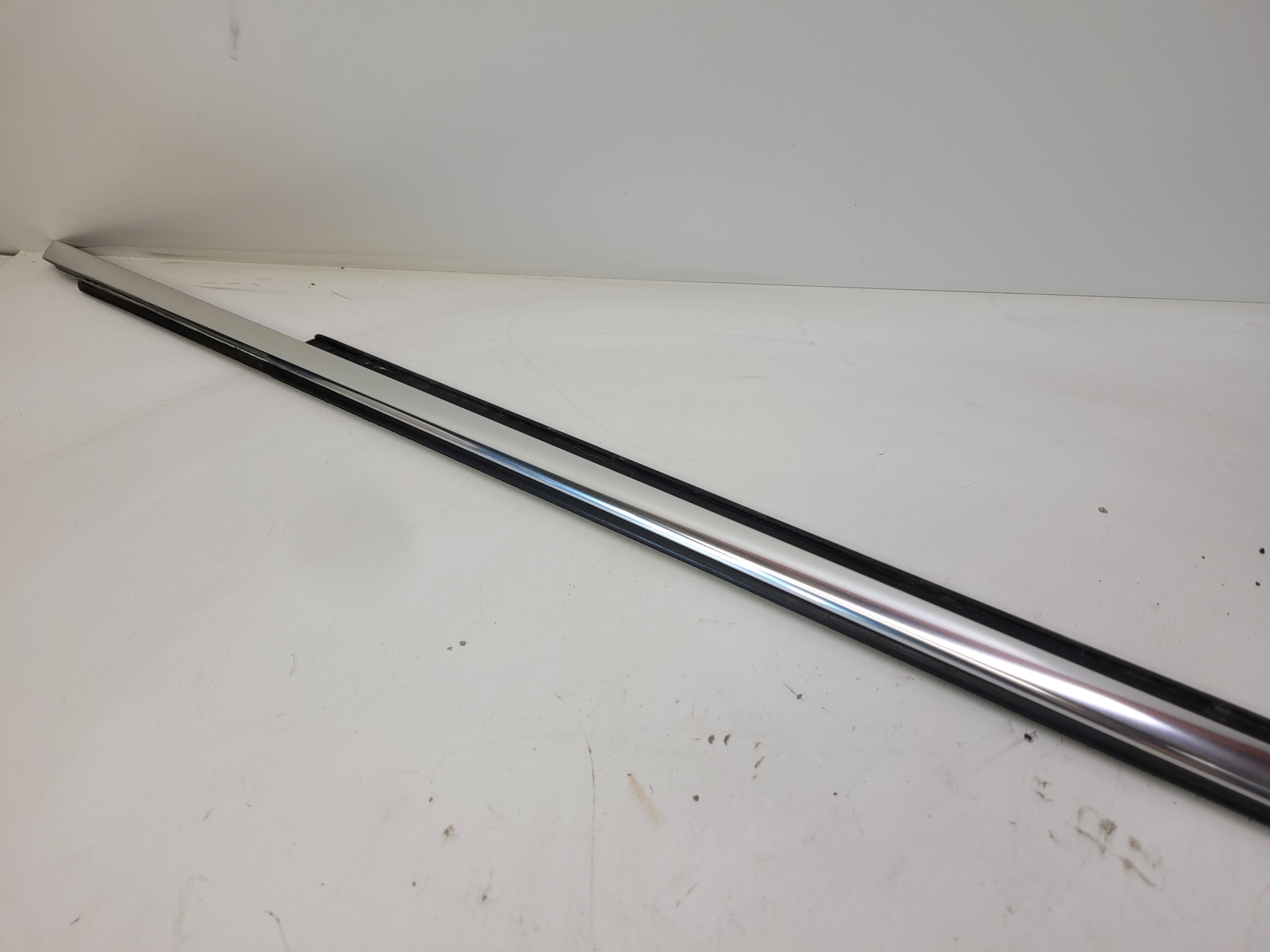 moulding CHROM door AUDI A4 B8 PP 8K0853284G