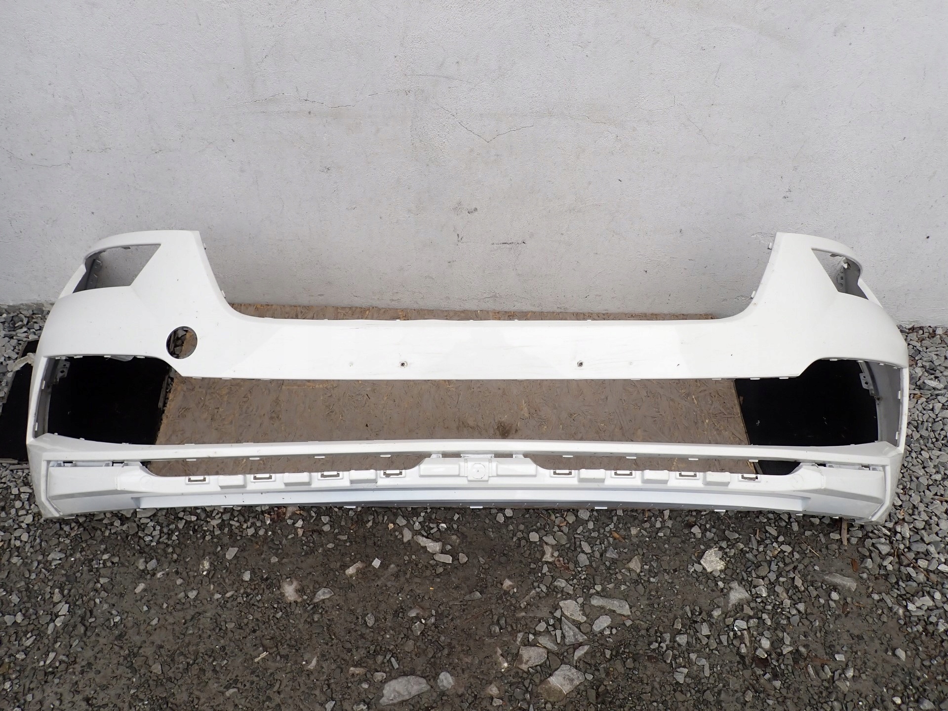 bumper front front SKODA KAMIQ 568 NW4 2019