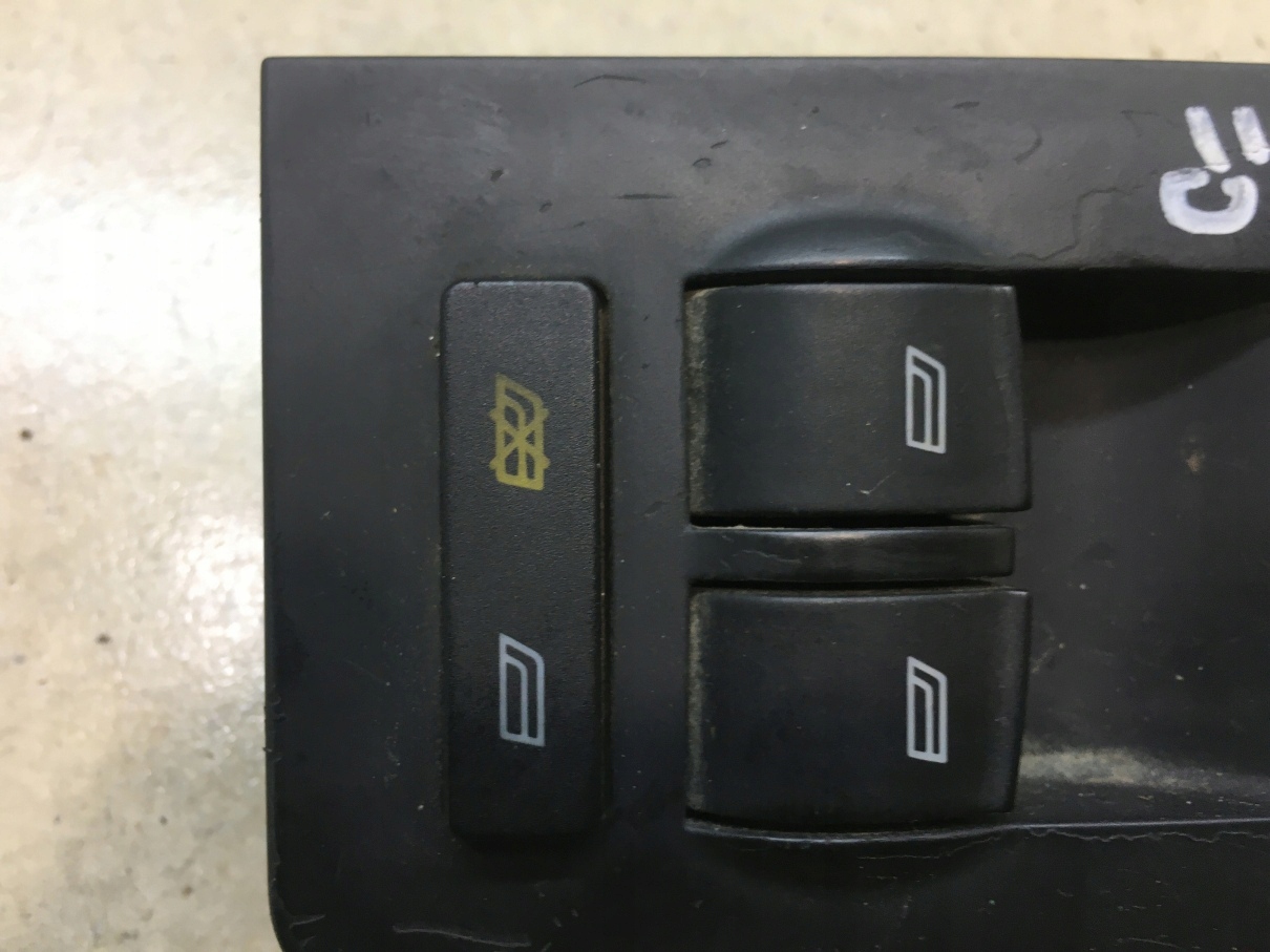 PANEL of the window left front A6 C5 4B1959521