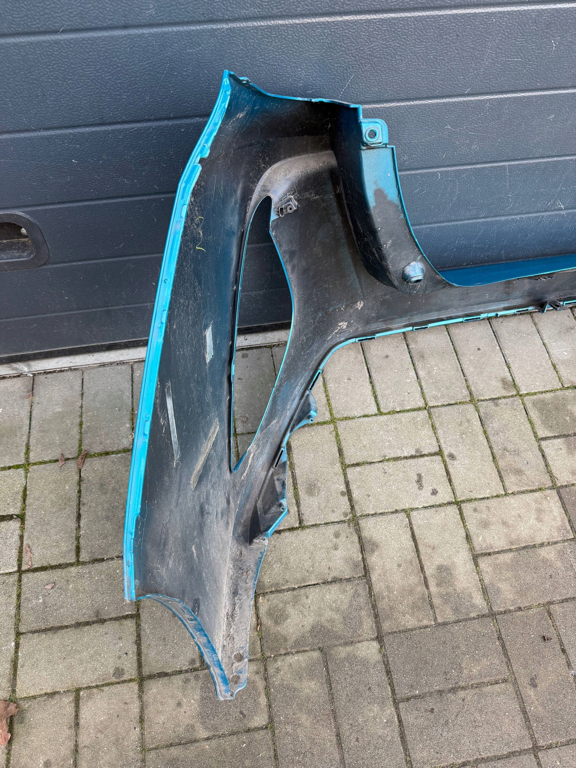 Toyota Prius 15- bumper rear part rear