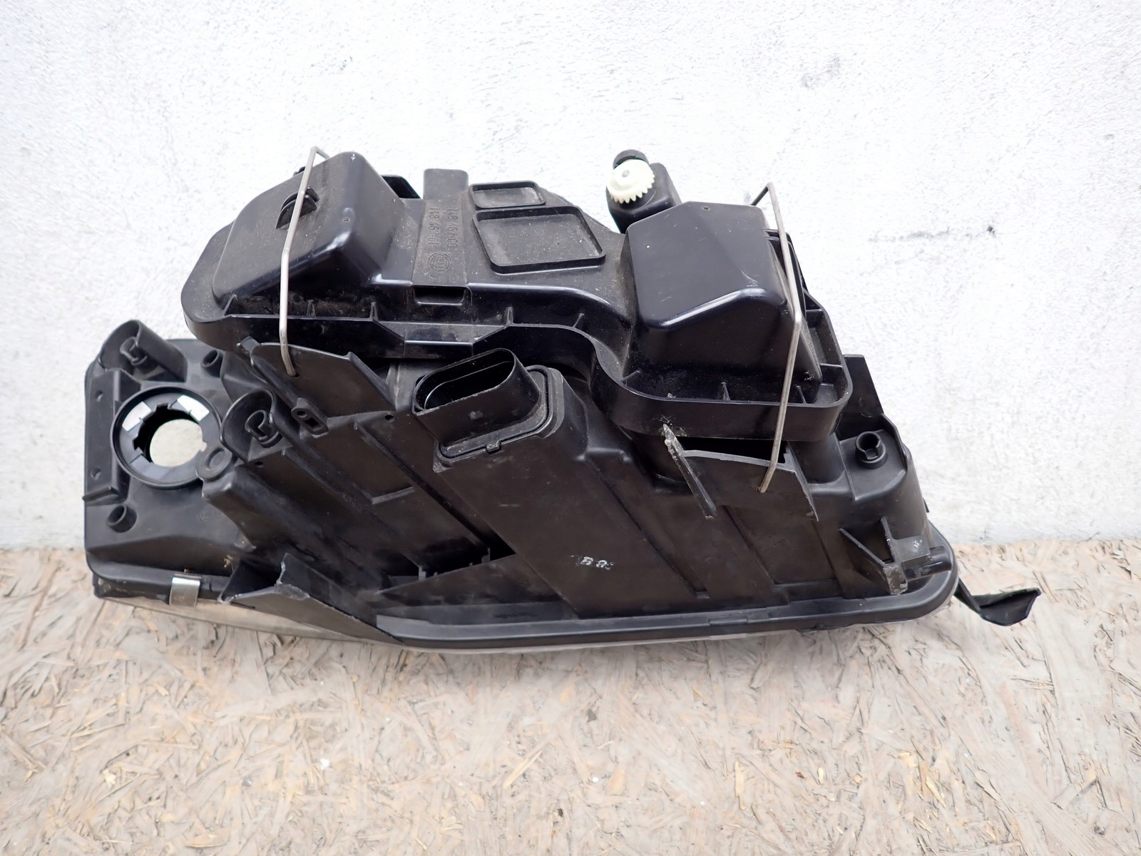 light left REFLEKTOR left AUDI A6 C5 4B 1997-2000R 4B0941029K
