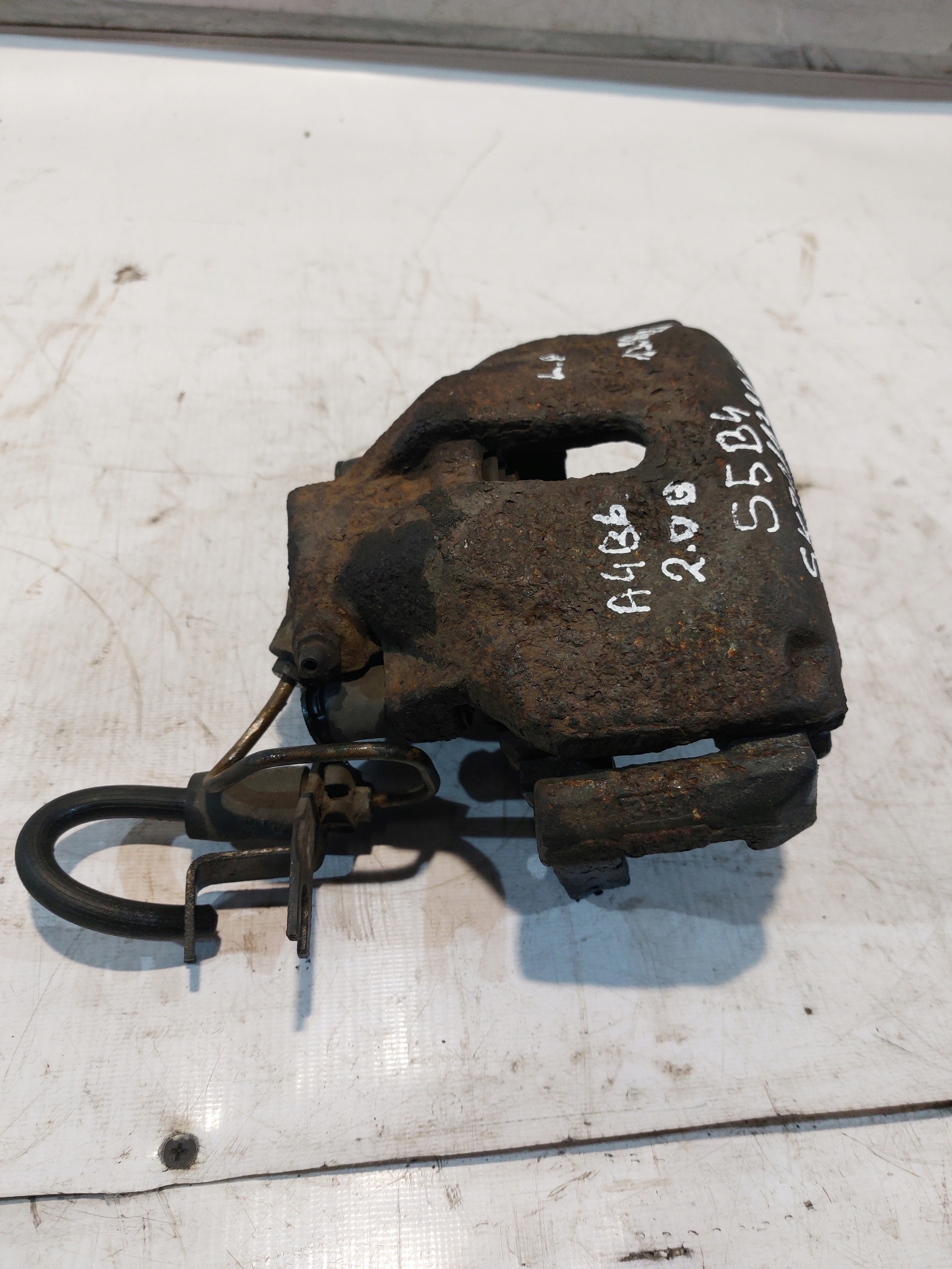 caliper brake left front AUDI A4 B6 2.0B