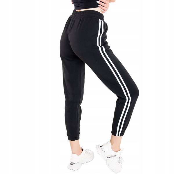 

HL-541 Black Czarne Dresy Damskie S/m 37