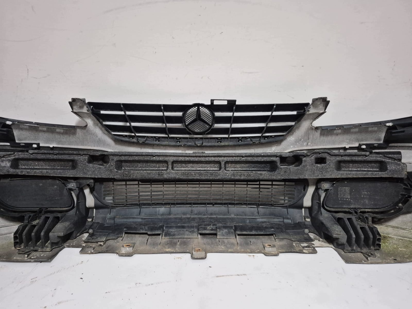 MERCEDES A KLASA W169 04- bumper front front without DZIUR