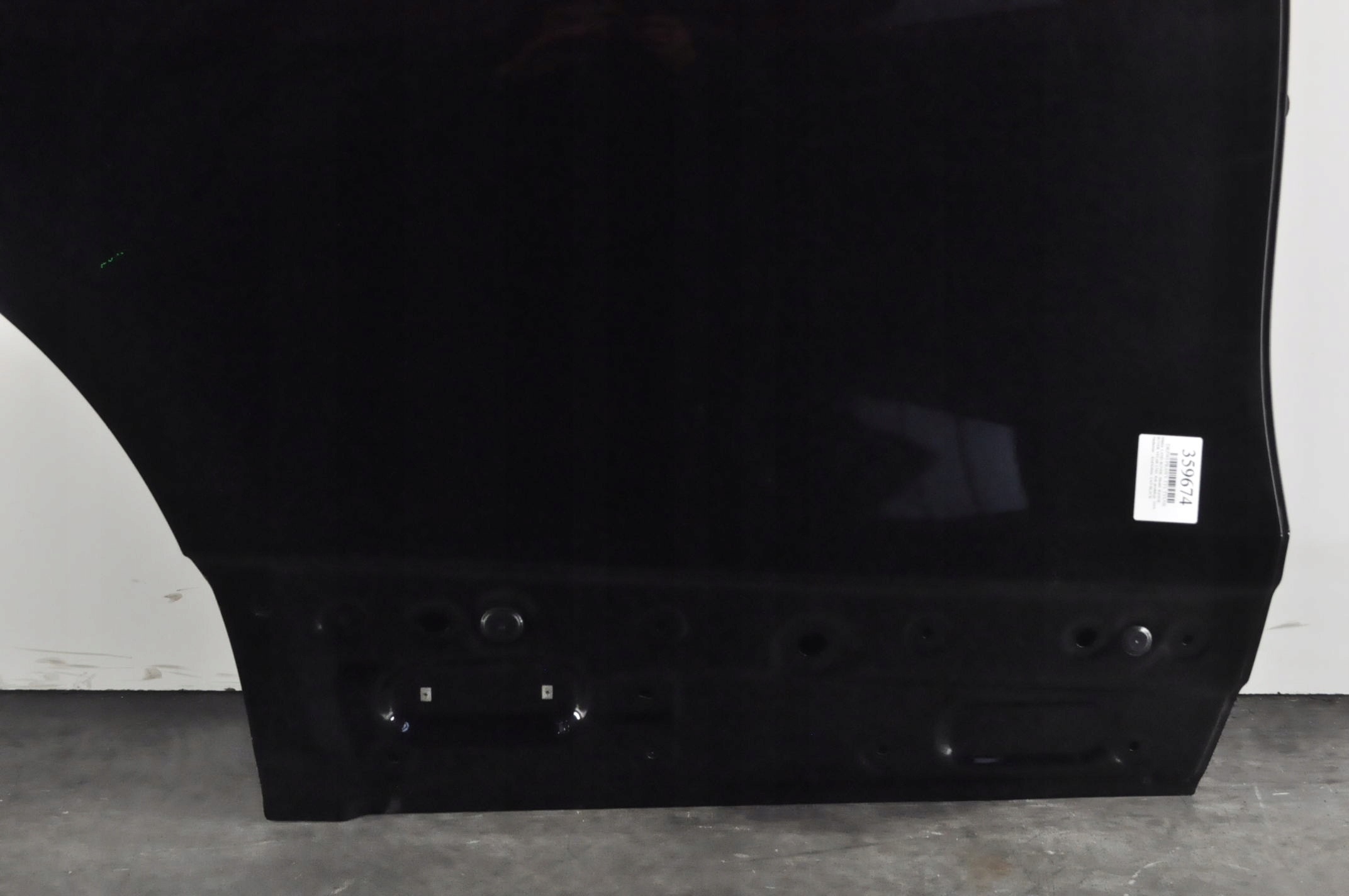 LAND ROVER RANGE ROVER VELAR L560 DRZWI PRAWY TYŁ TYLNE Strona zabudowy tył - prawa