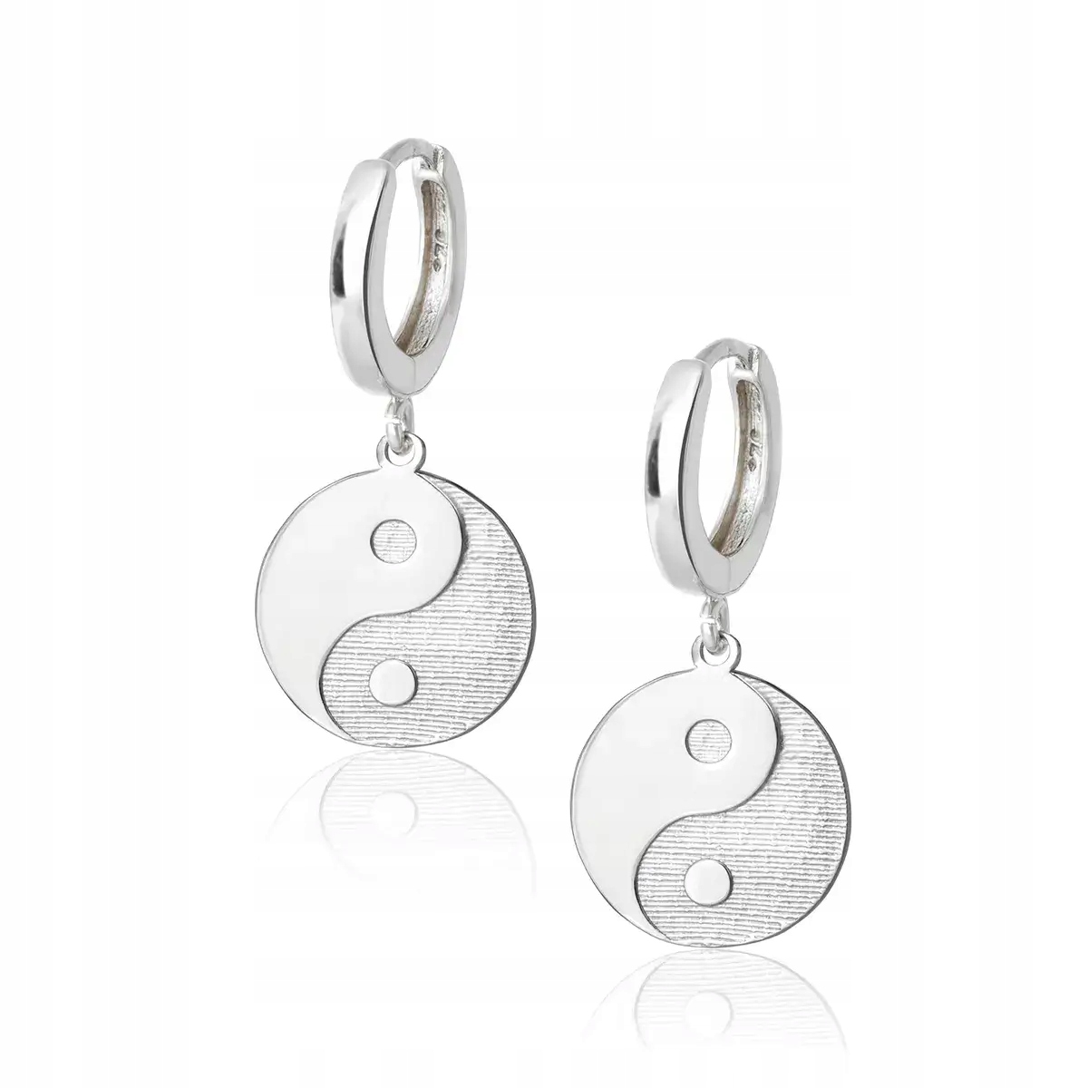 Náušnice Yin Yang závěsné stříbrné zapínání uzavřené náušnice stříbro 925