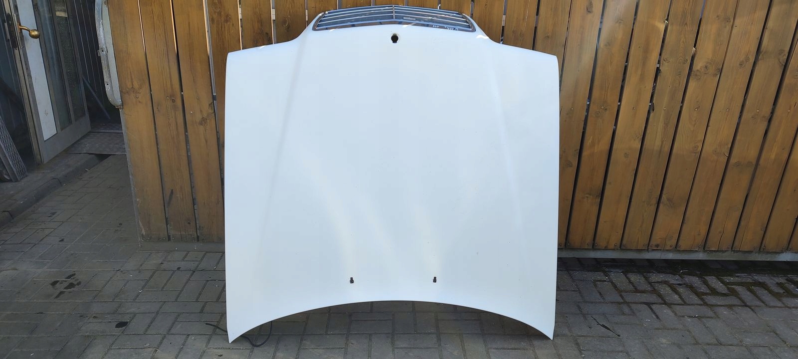 cofano Mercedes W124 149