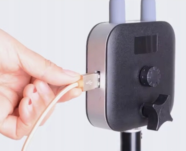 GIĘTA PODWÓJNA LAMPA KOSMETYCZNA 40W 3000K DO MAKIJAŻU DO RZĘS LED STATYW Model KML-9602