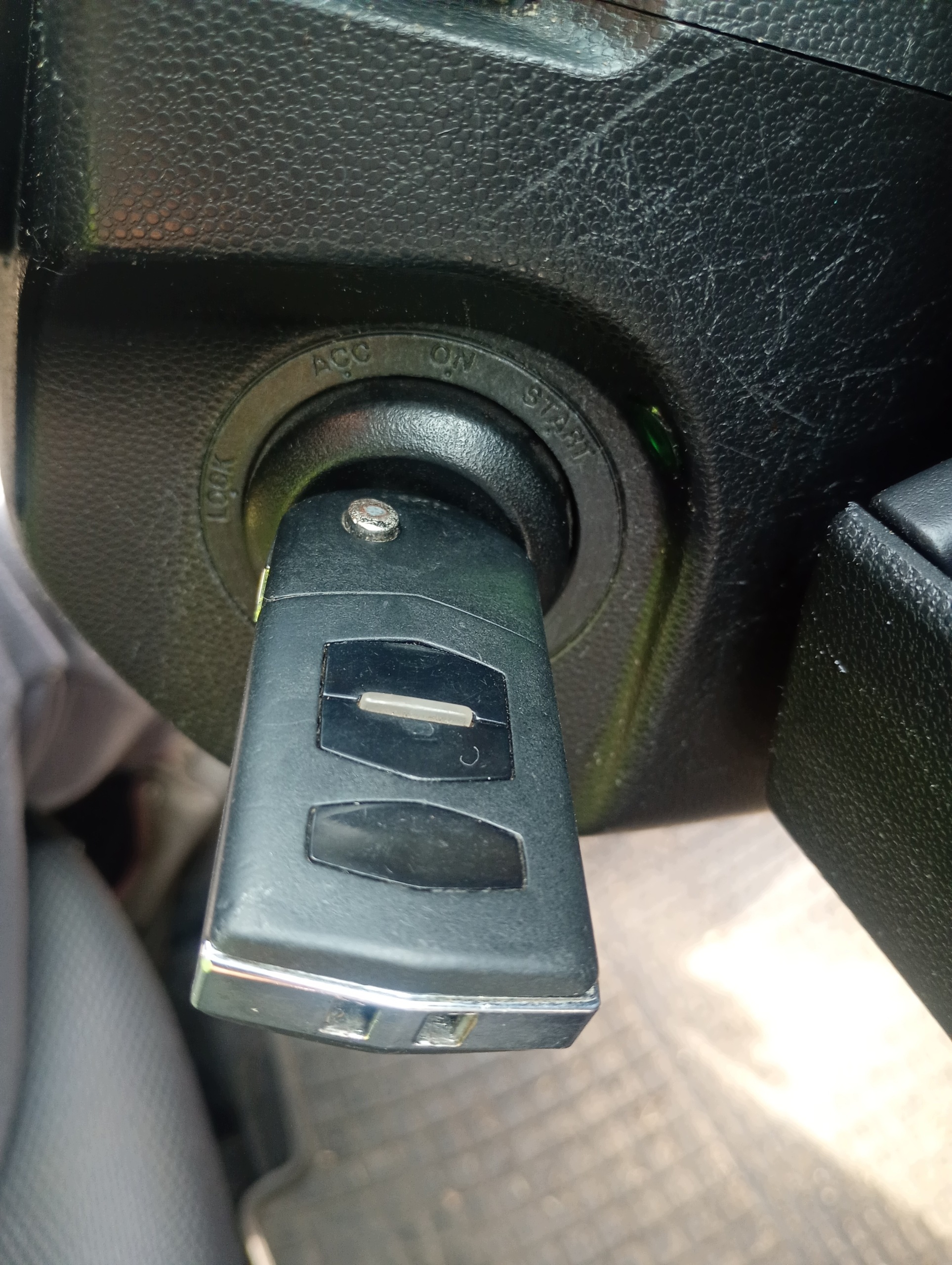 ignition z kluczykiem Mazda 5 V 05-10 1.8 16V