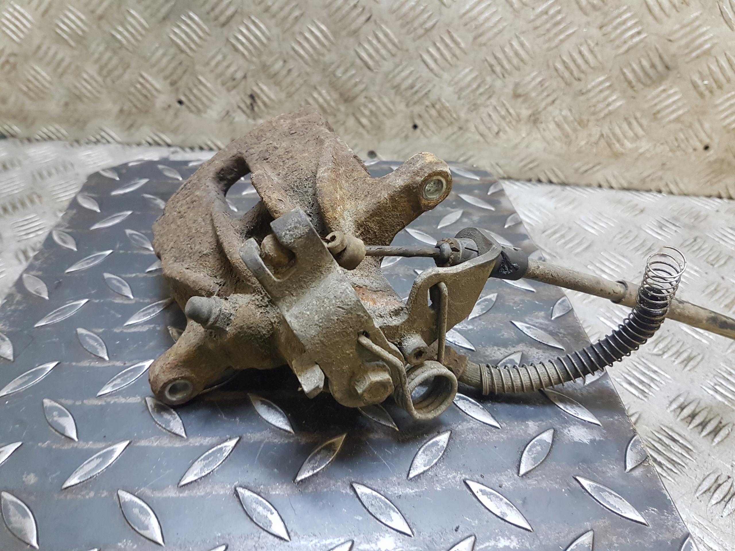 caliper brake right rear part rear RENAULT TRAFIC 2