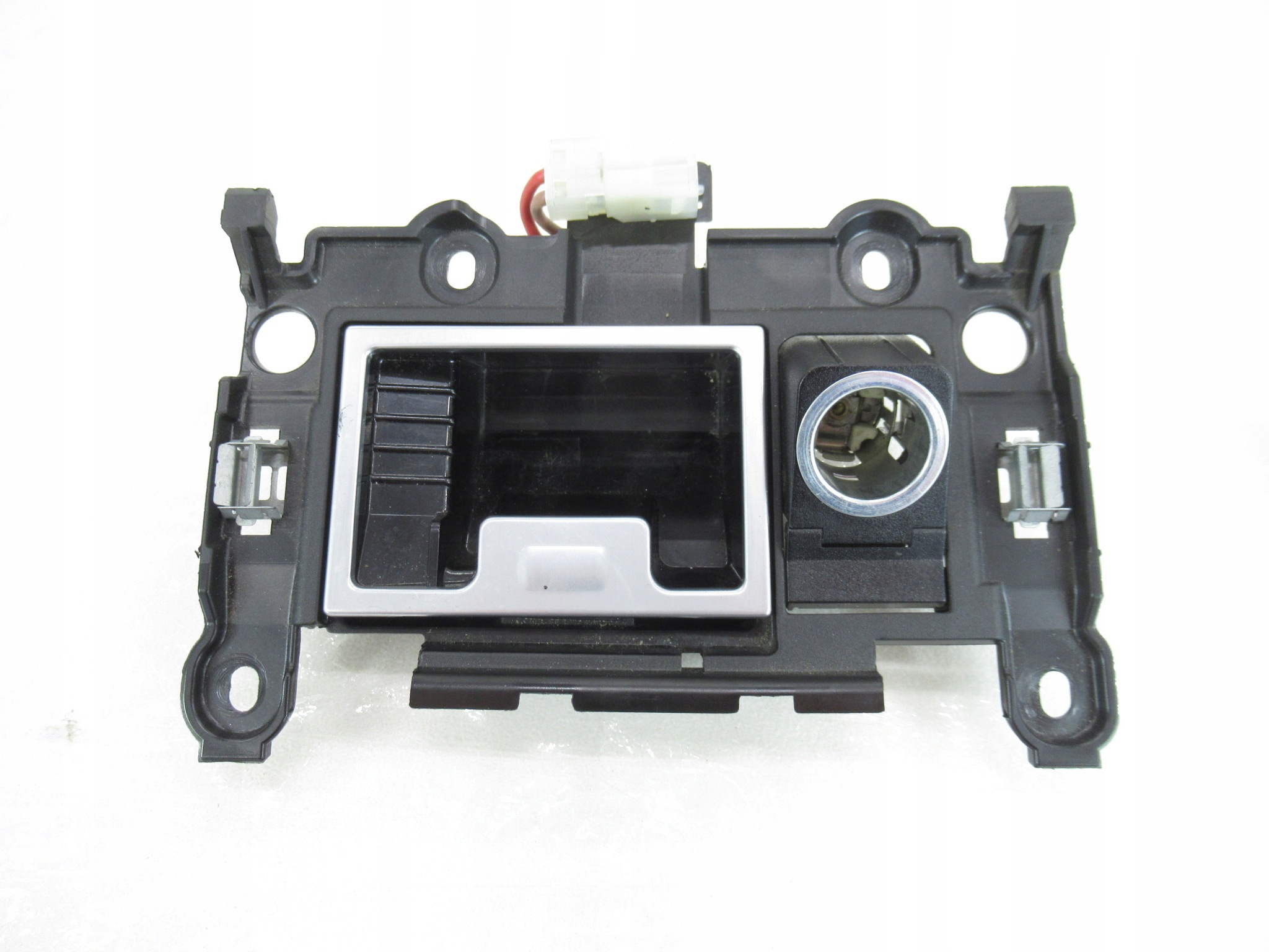 passenger compartment ashtray BMW 5 e60 e61 sedan KOMBI EUROPA 2003-2006r